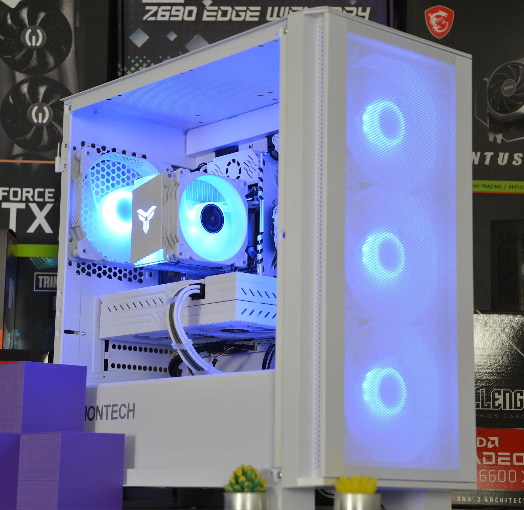 ❄️🌨| RX 580 8GB | INTEL XEON E5 2670 V3 | 16GB RAM | 1TB SSD | Crystal Snow |