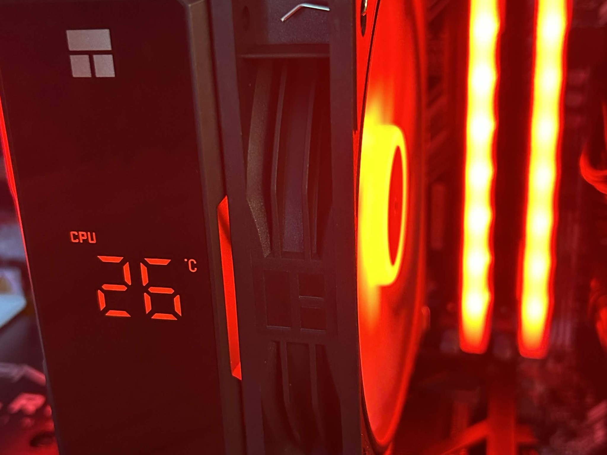 Gaming PC - GeForce RTX 4060 - Ryzen 5 5500 - 16GB RGB RAM - 1TB SSD Storage - WiFi & Bluetooth