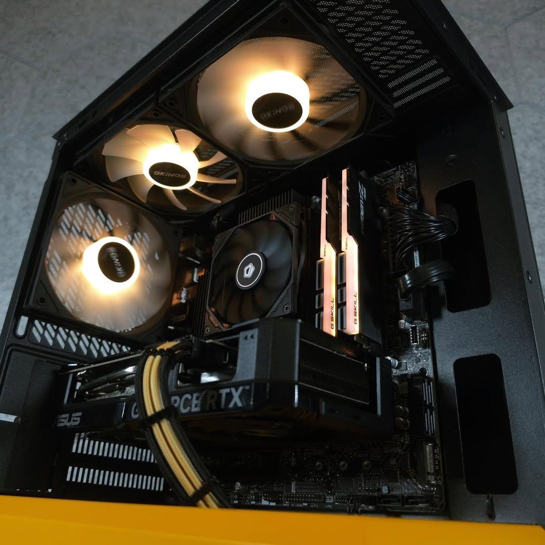 ASUS RTX 4060 💛 Core i5 12400F