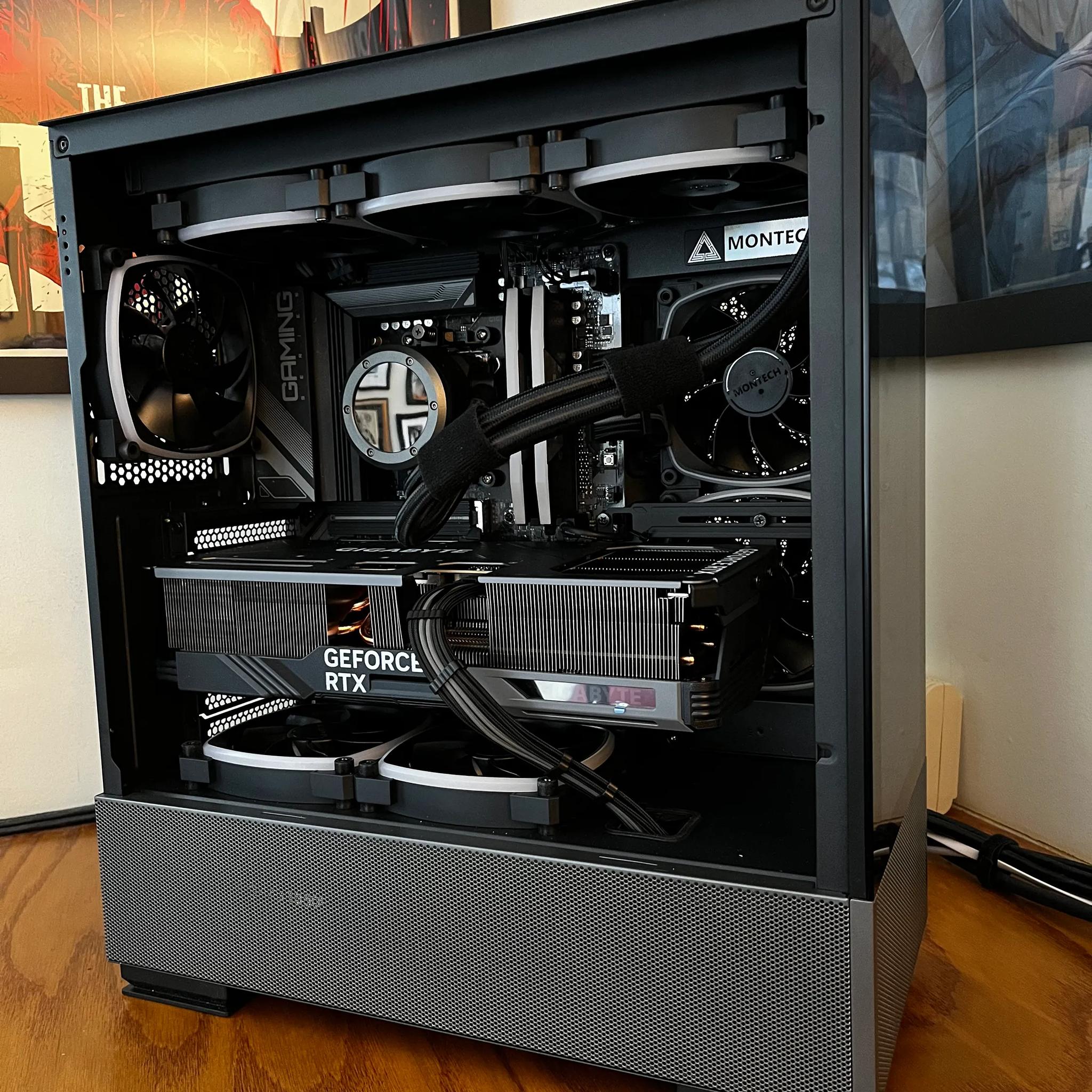 Monolith - RTX 4080 SUPER | Ryzen 7 7800X3D | 32GB DDR5 @ 6000MT/sec | 4TB storage | 1050W PSU