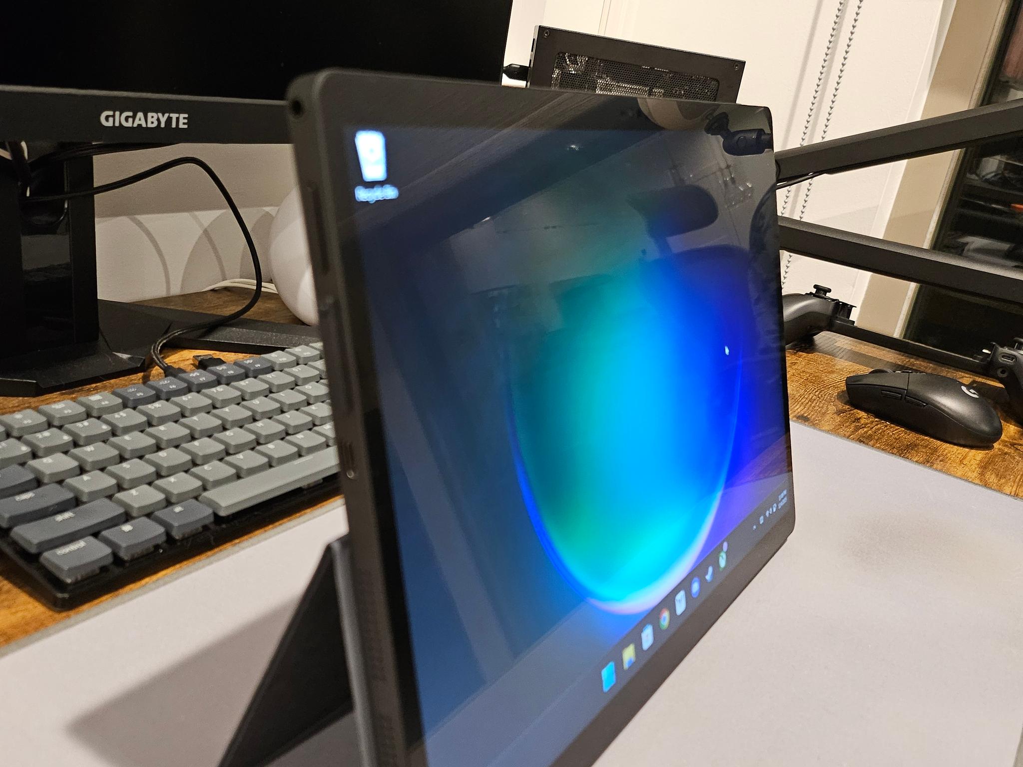 MinisForum V3 SE Laptop/Tablet