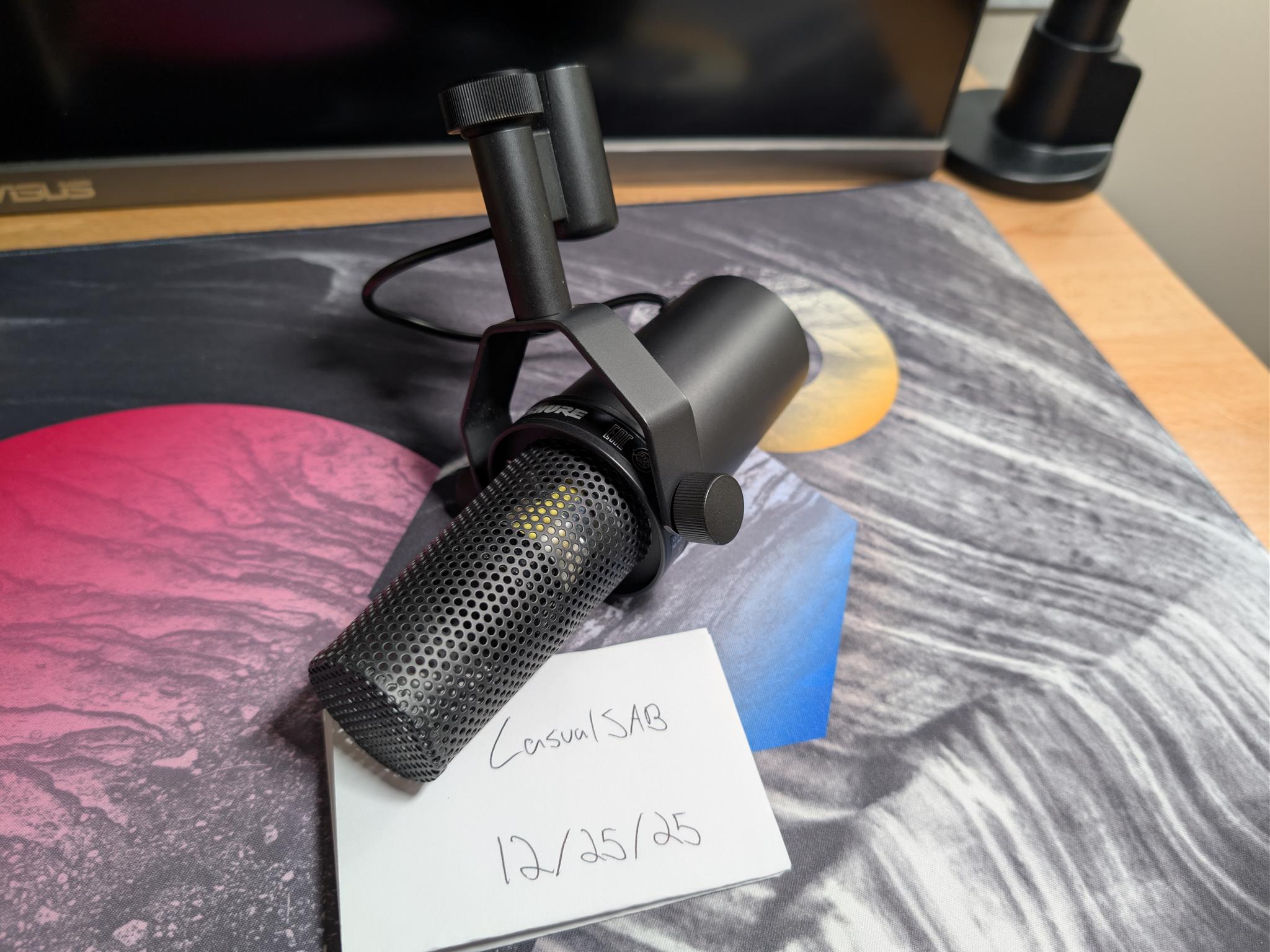 Shure SM7B XLR Microphone w/o Windscreen