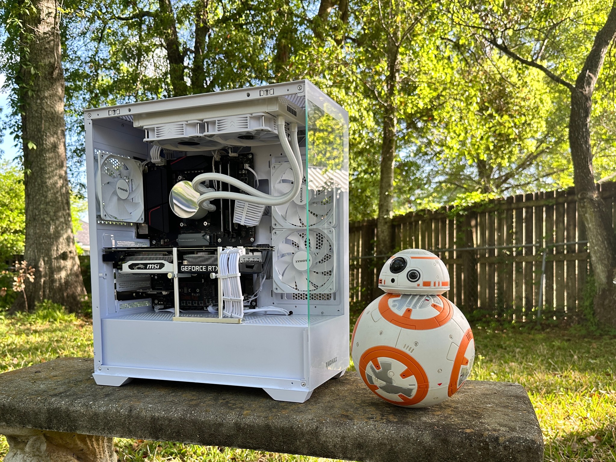 Moon Knight V2 | Ryzen 5 3600 | RTX 2070 8GB | 16GB RAM | 512GB NVME | WiFi