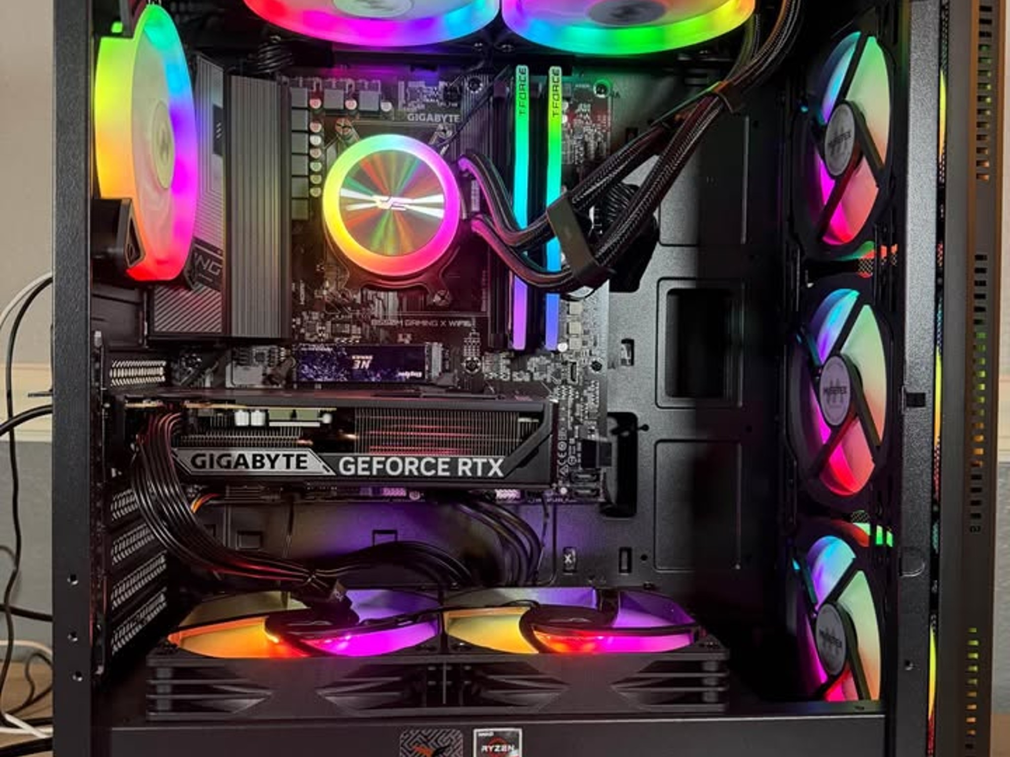 Awesome Black Custom 1080p Ultra Gaming PC: RTX 5060, 1Tb NVMe, 16GB DDR4, AIO, 8 Case Fans