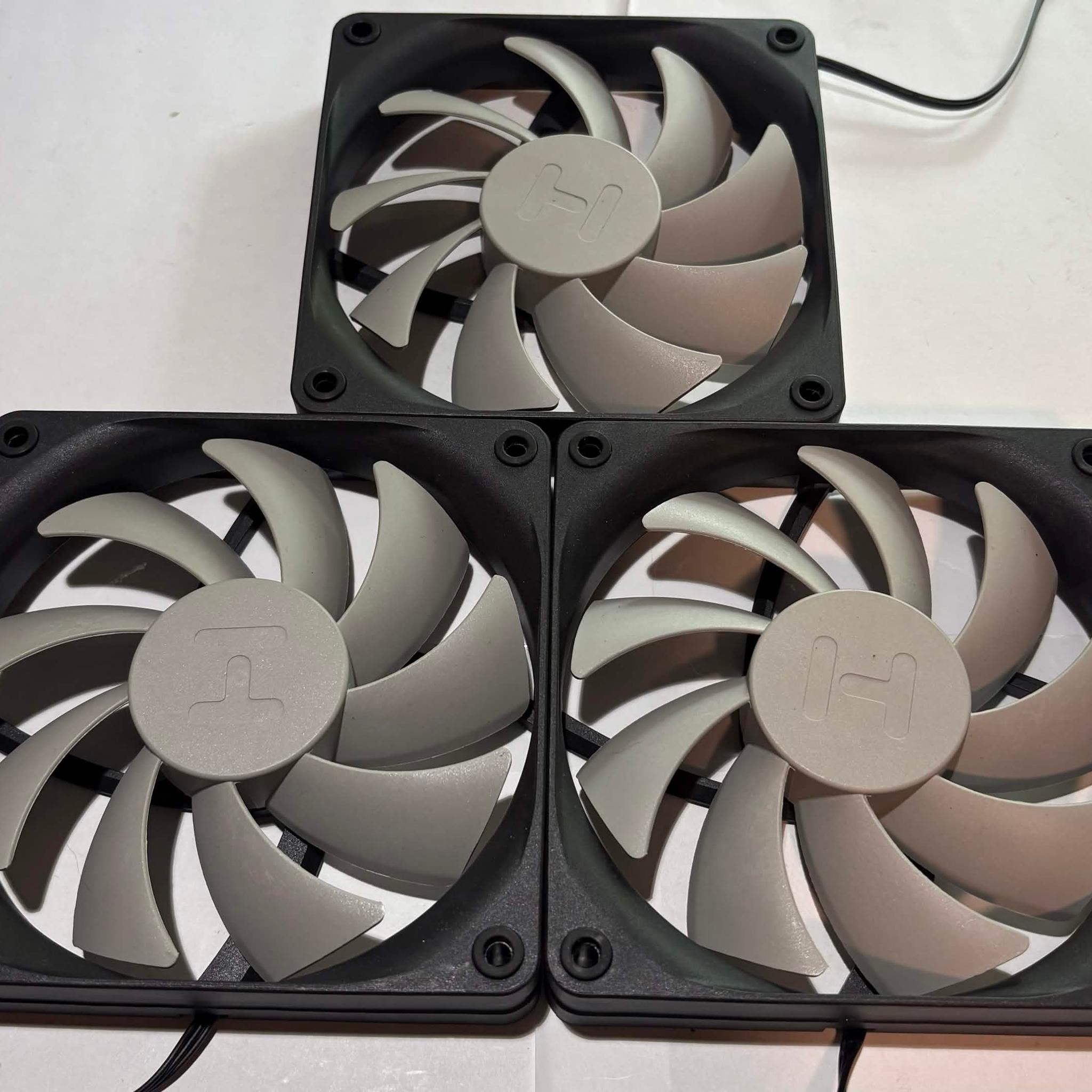 HYTE Flow FE12 120mm Case Fans - 3 Pack