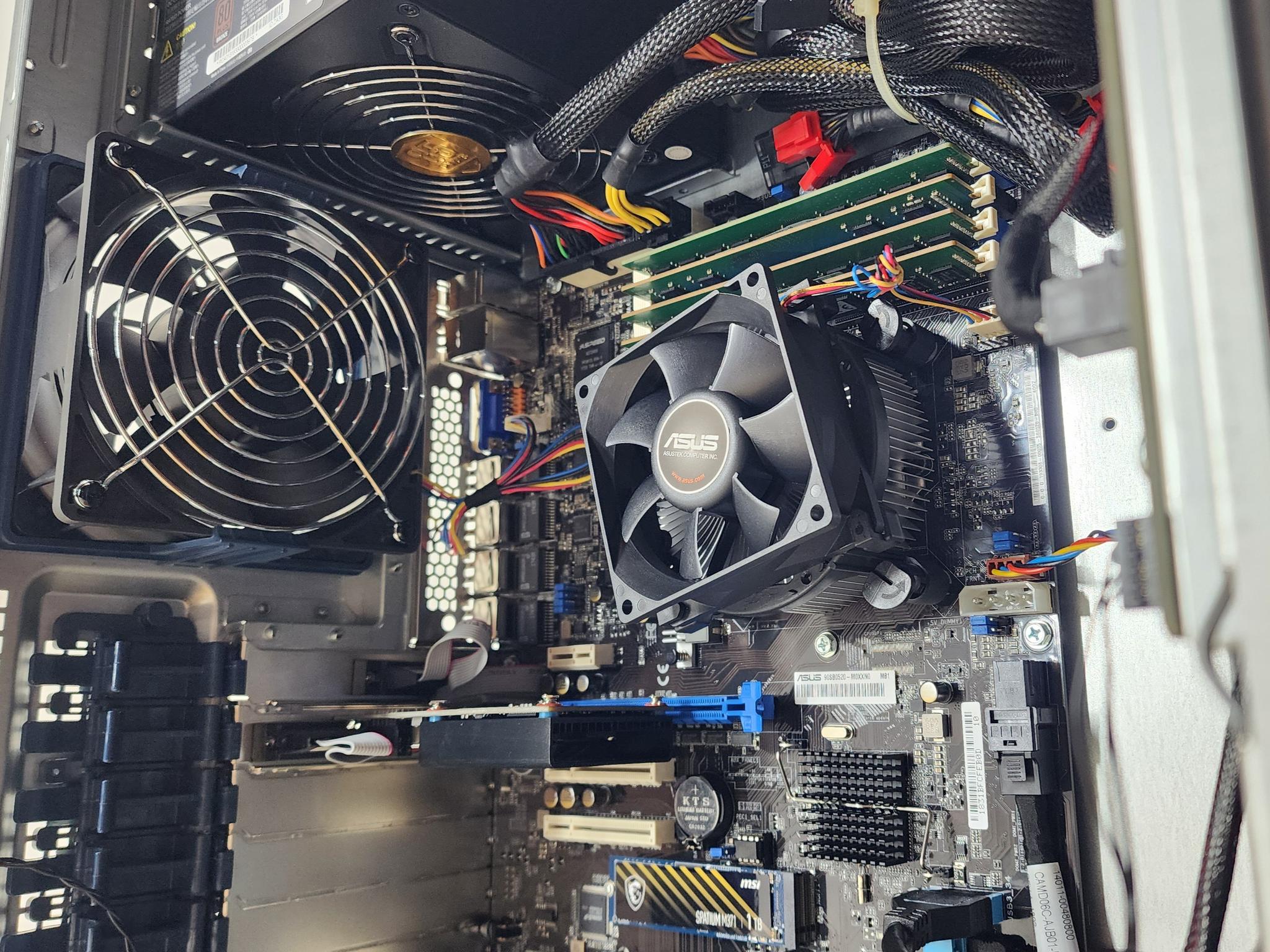 Gaming PC Xeon E3-1280 V6 16GB RAM 1TB SSD + 8TB HDD GT 710 1GB Win11 Computer