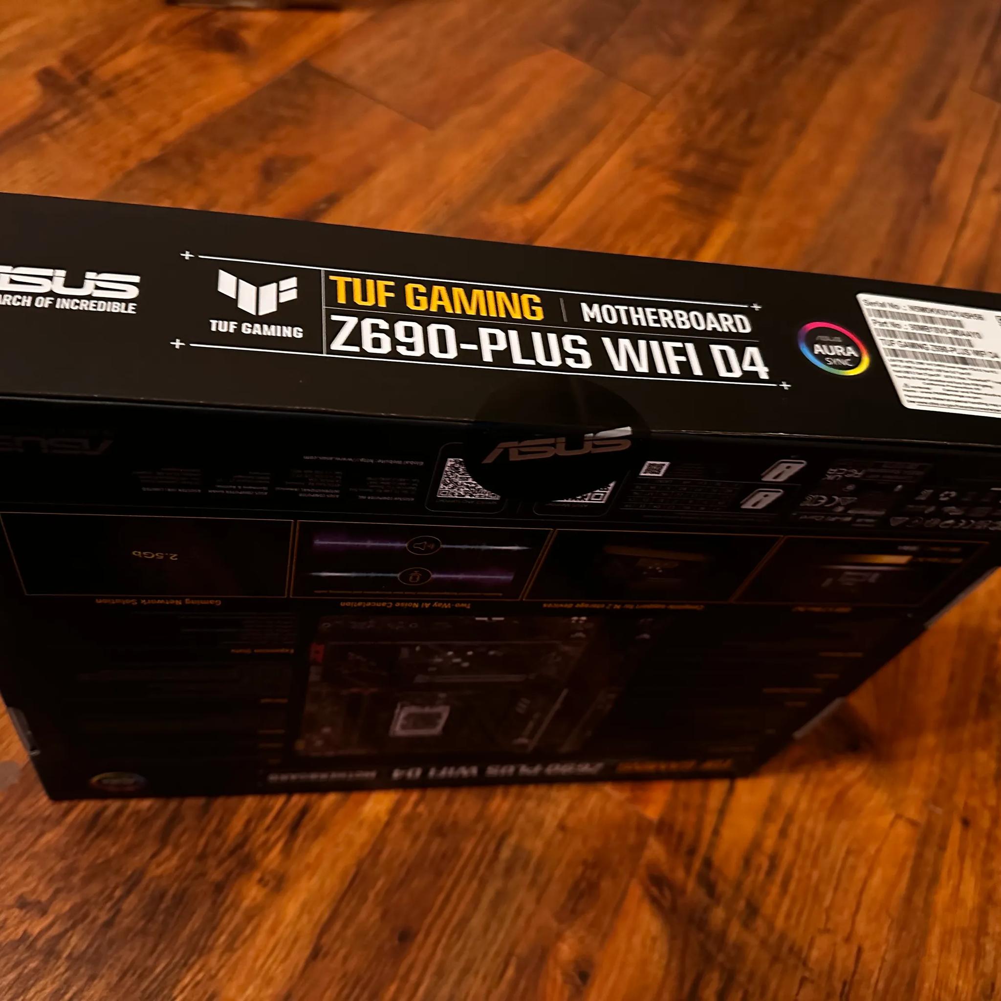 BNIB ASUS Z690-PLUS TUF Gaming WiFi DDR4 Intel LGA 1700 ATX Motherboard