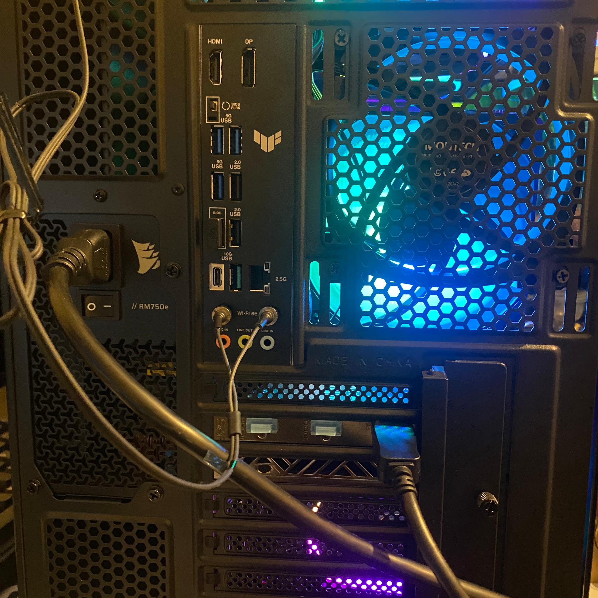 FULL AMD GAMING PC | RYZEN 5 7600X3D | RADEON RX 9060 XT 16GB | 32GB DDR5 | 2TB