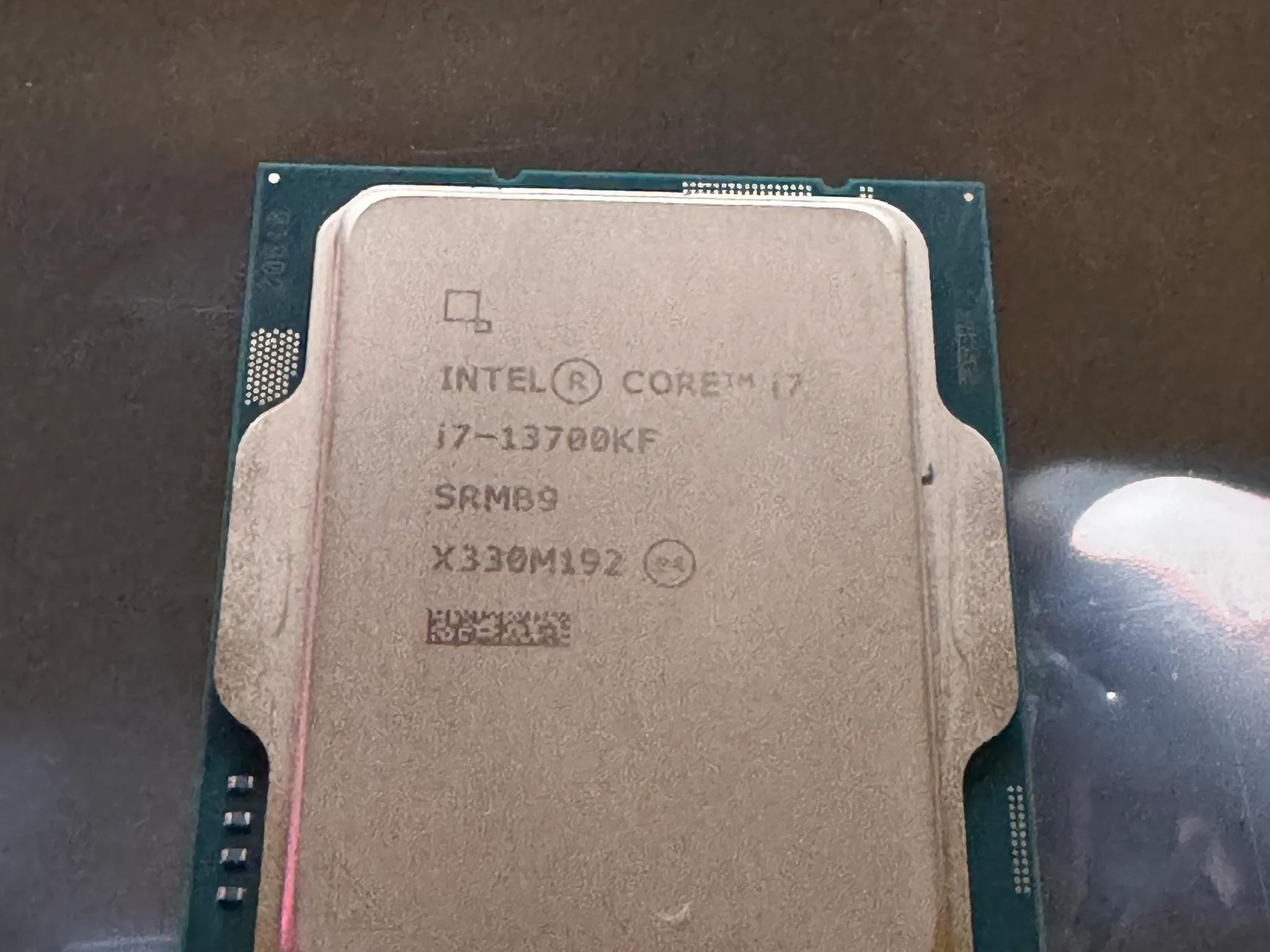 intel core i7-13700kf