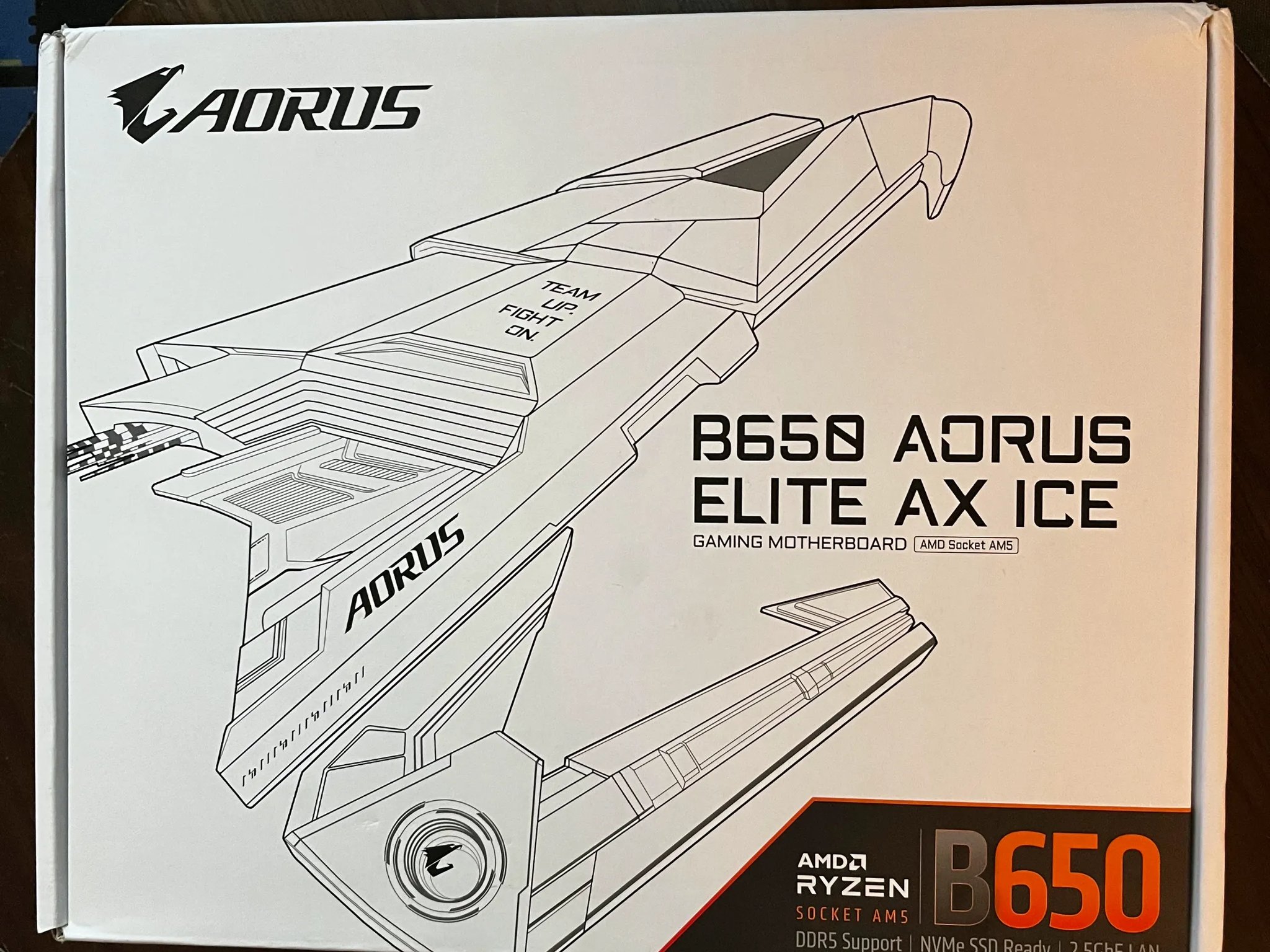 Gigabyte B650 Aorus Elite AX Ice