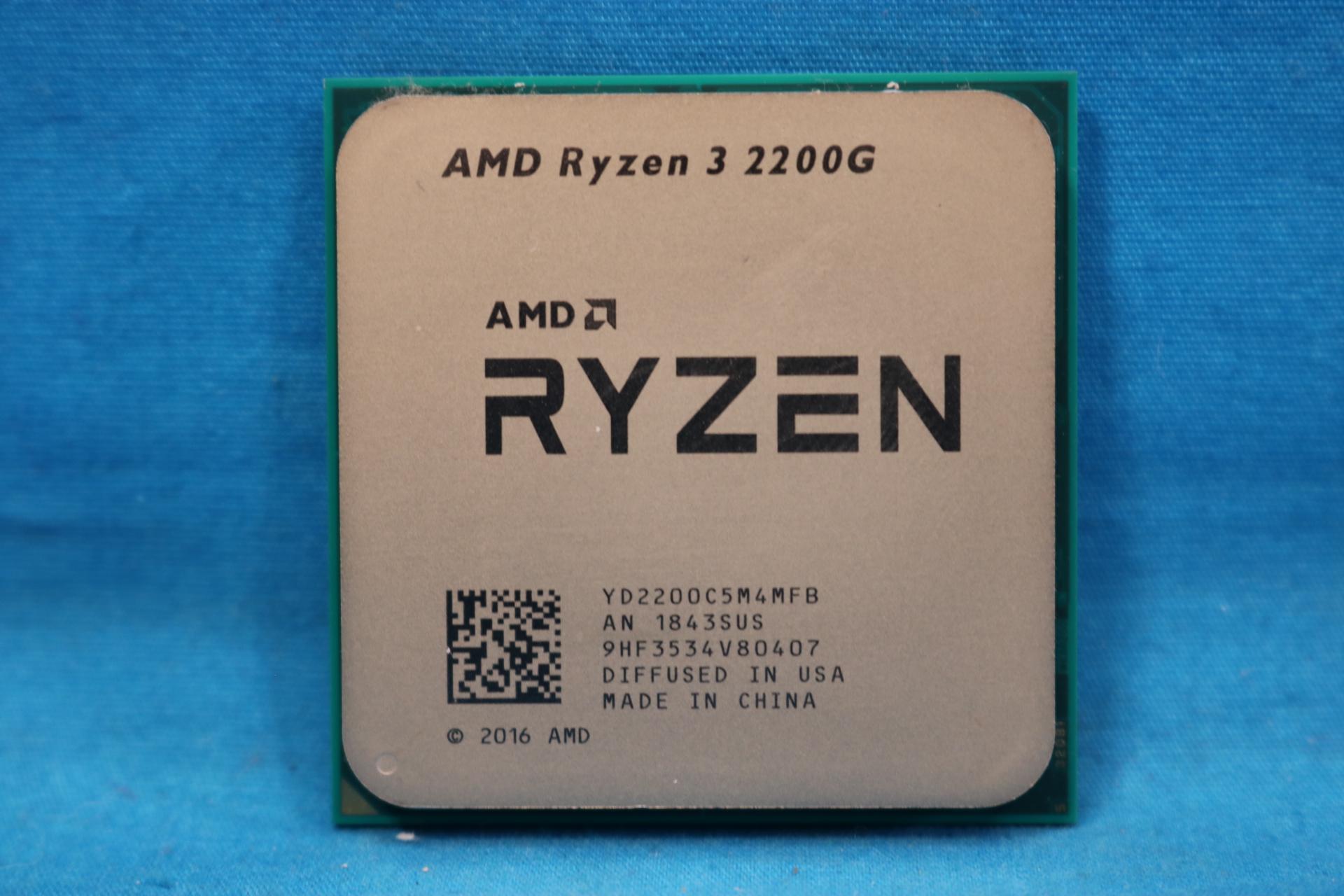 AMD Ryzen 3 2200G 3.50GHz Socket AM4 Quad-Core 4MB Desktop CPU - 4096063070