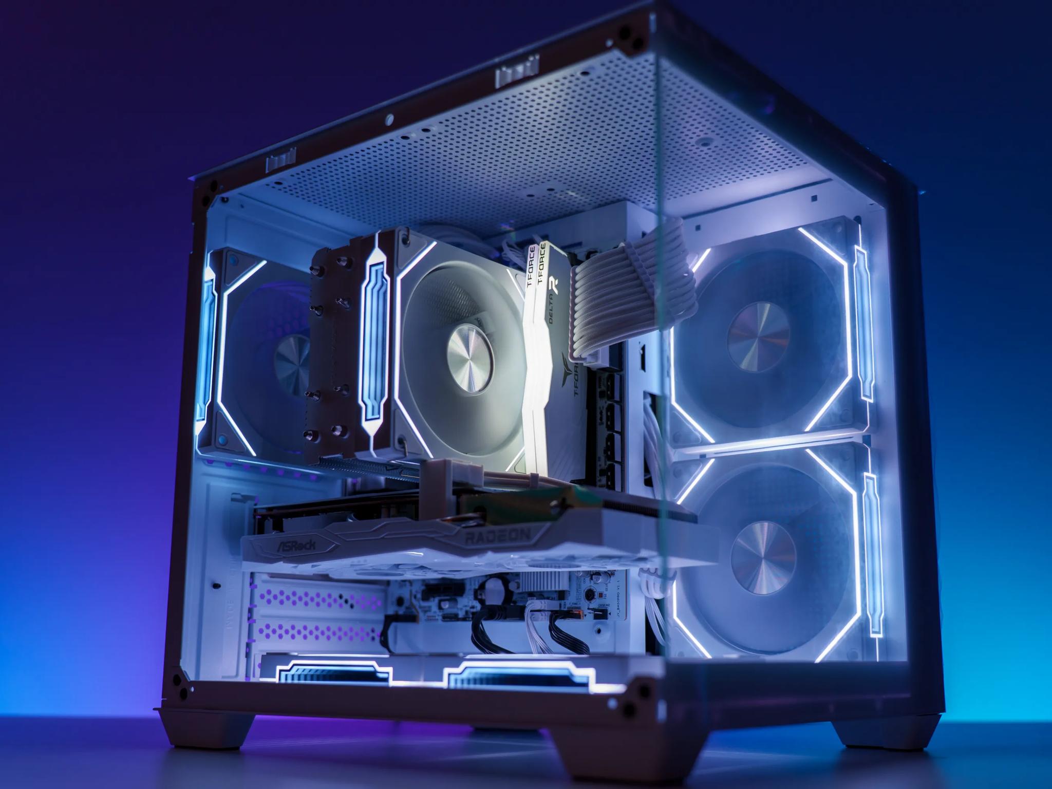 All White Gaming Computer | AMD Ryzen 5 | AMD RX 6600 | 16GB DDR4 | 1TB M.2