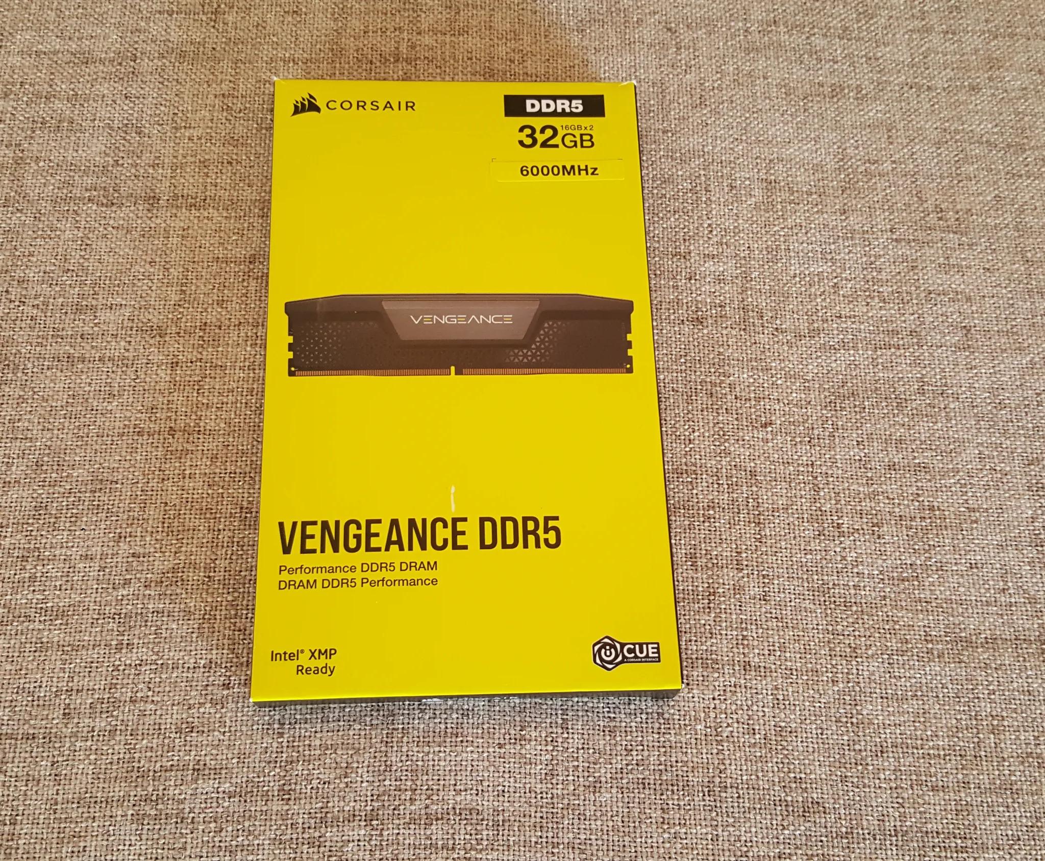 32GB Corsair Vengeance DDR5 6000MHz CL30