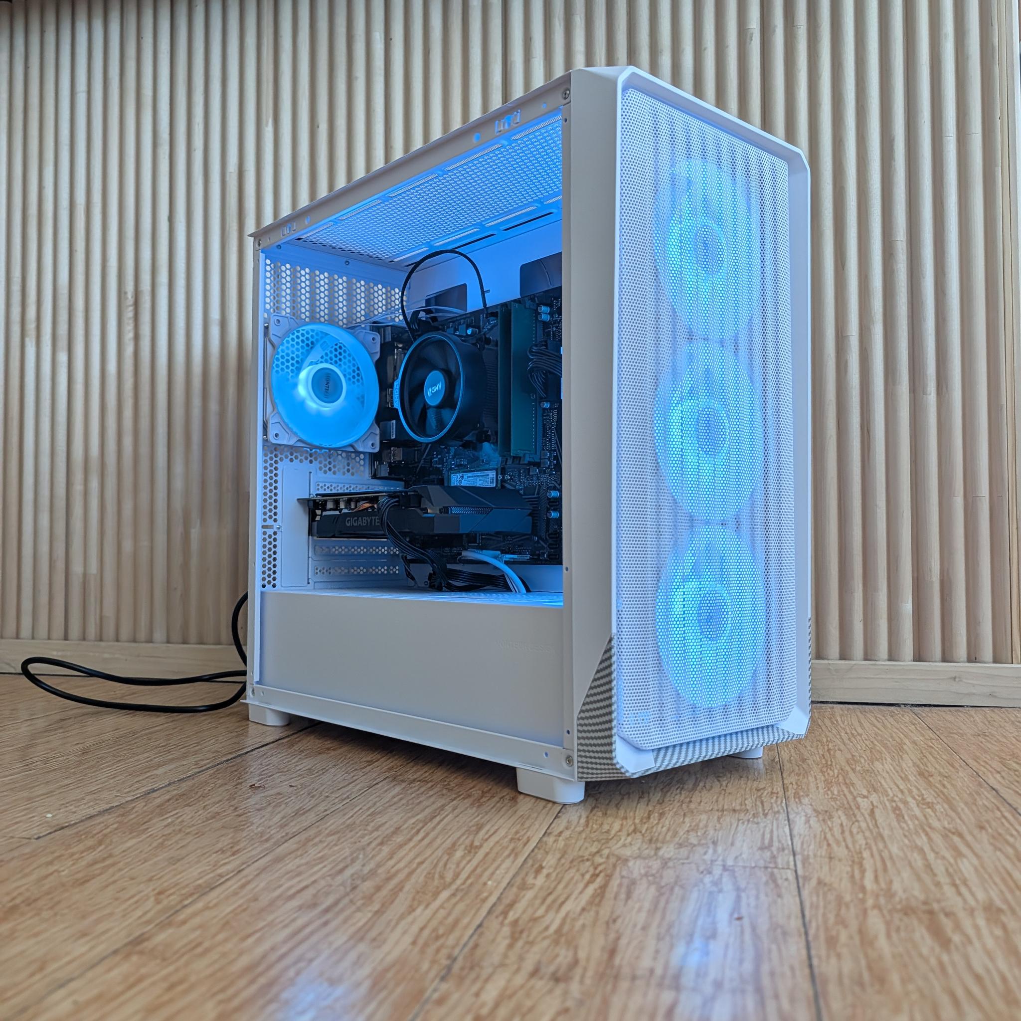 Custom Mid-range gaming PC | RTX 2060 | R5 5500 | 16GB | 512GB |