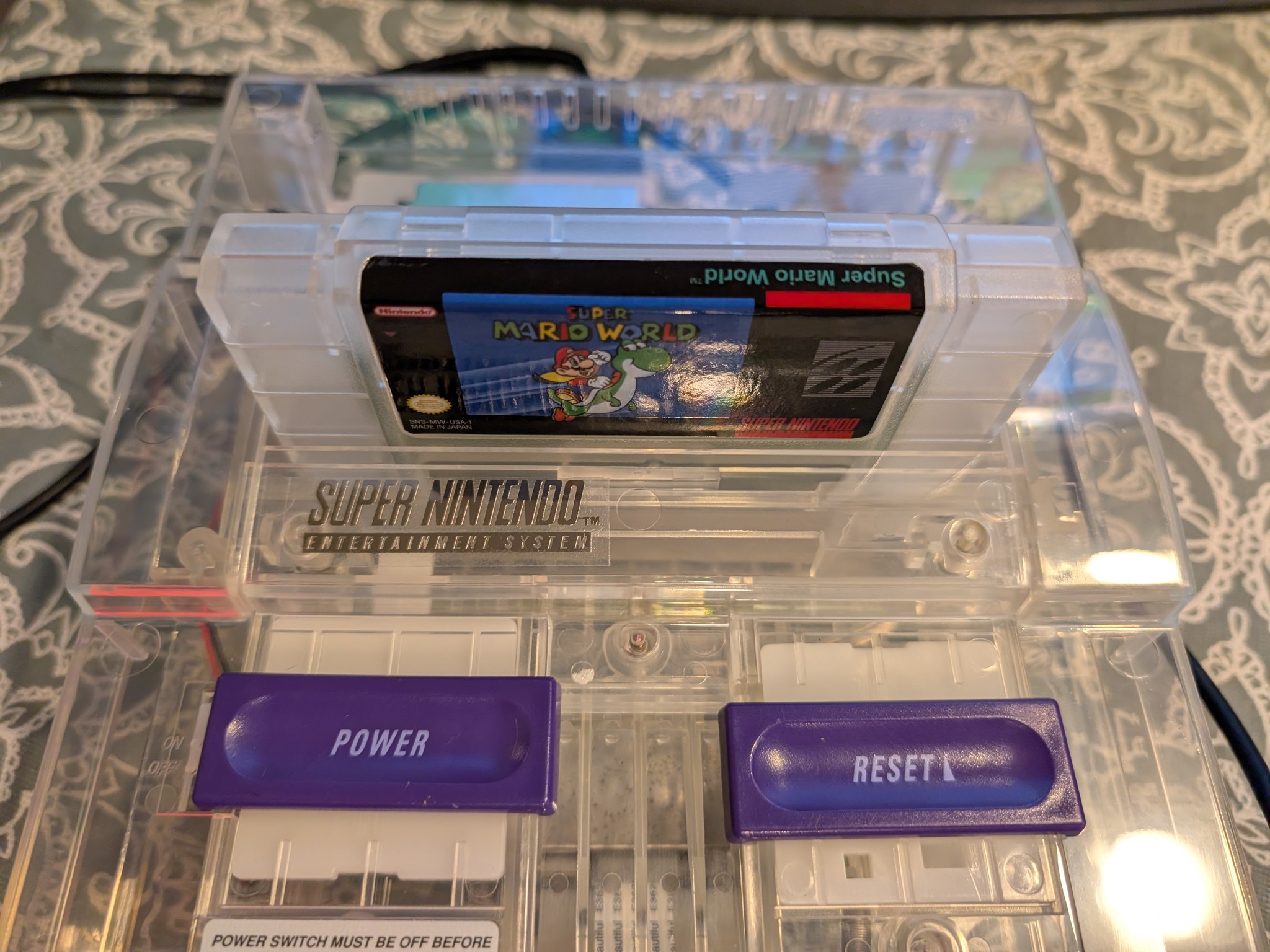 Super Nintendo SNES 1CHIP-01 Console, SMW Game, Controller, OEM AC/AV Bundle