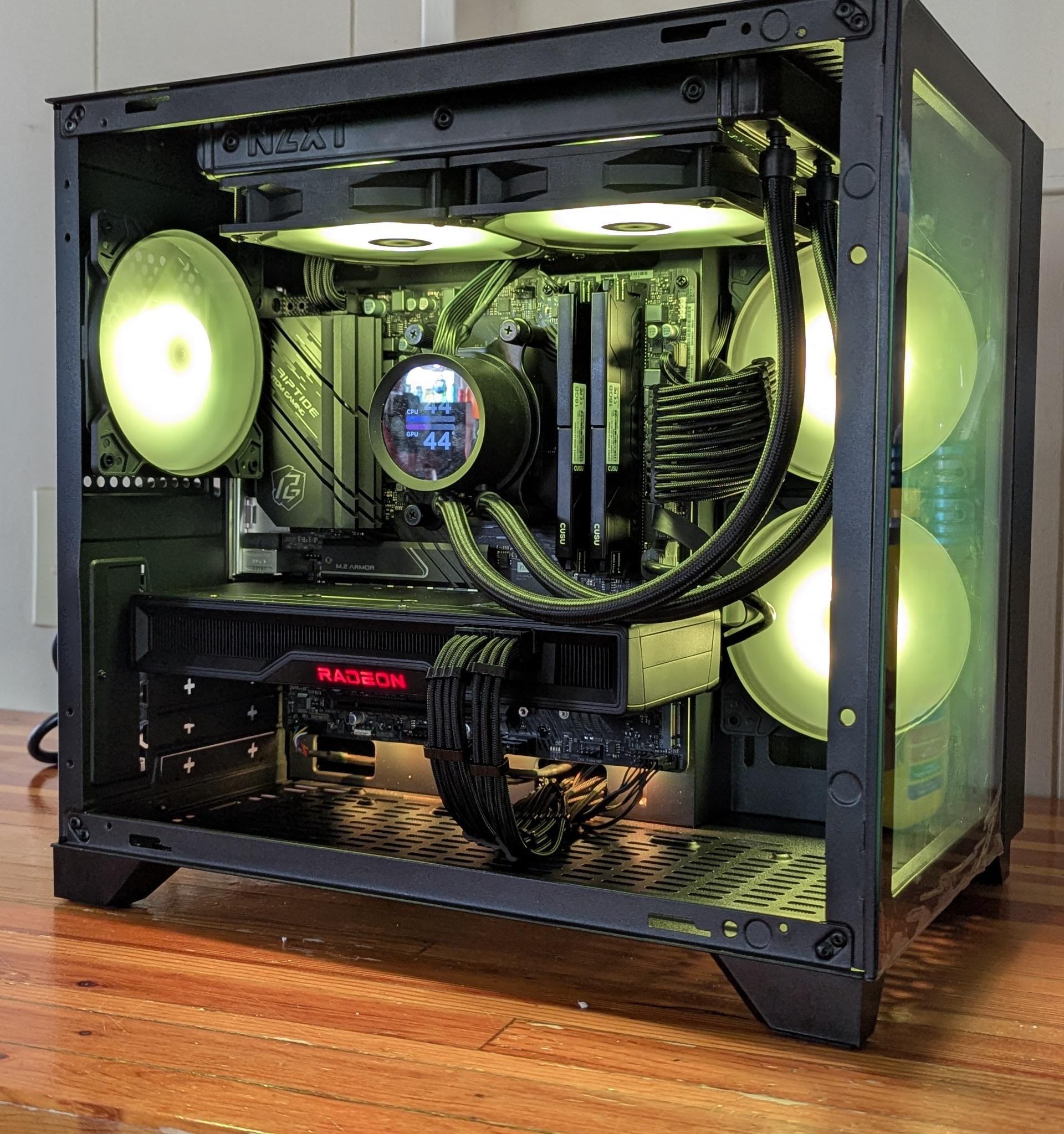 AMD RX 6750 XT || Ryzen 5 5600 ||  Compact 1440p Gaming PC