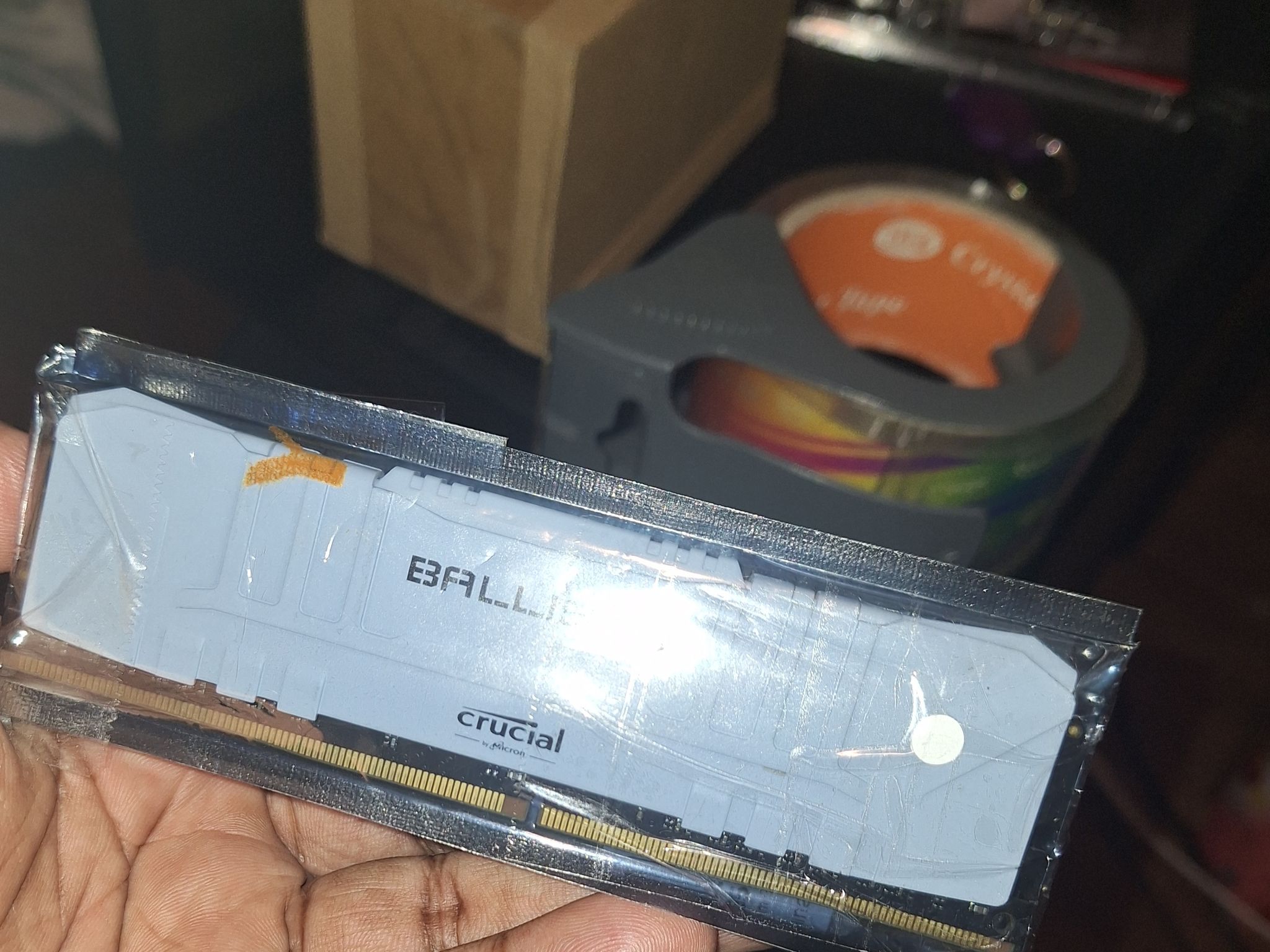 Crucial Ballistix DDR4 PC3200 40GB (1x32GB+1×8GB))