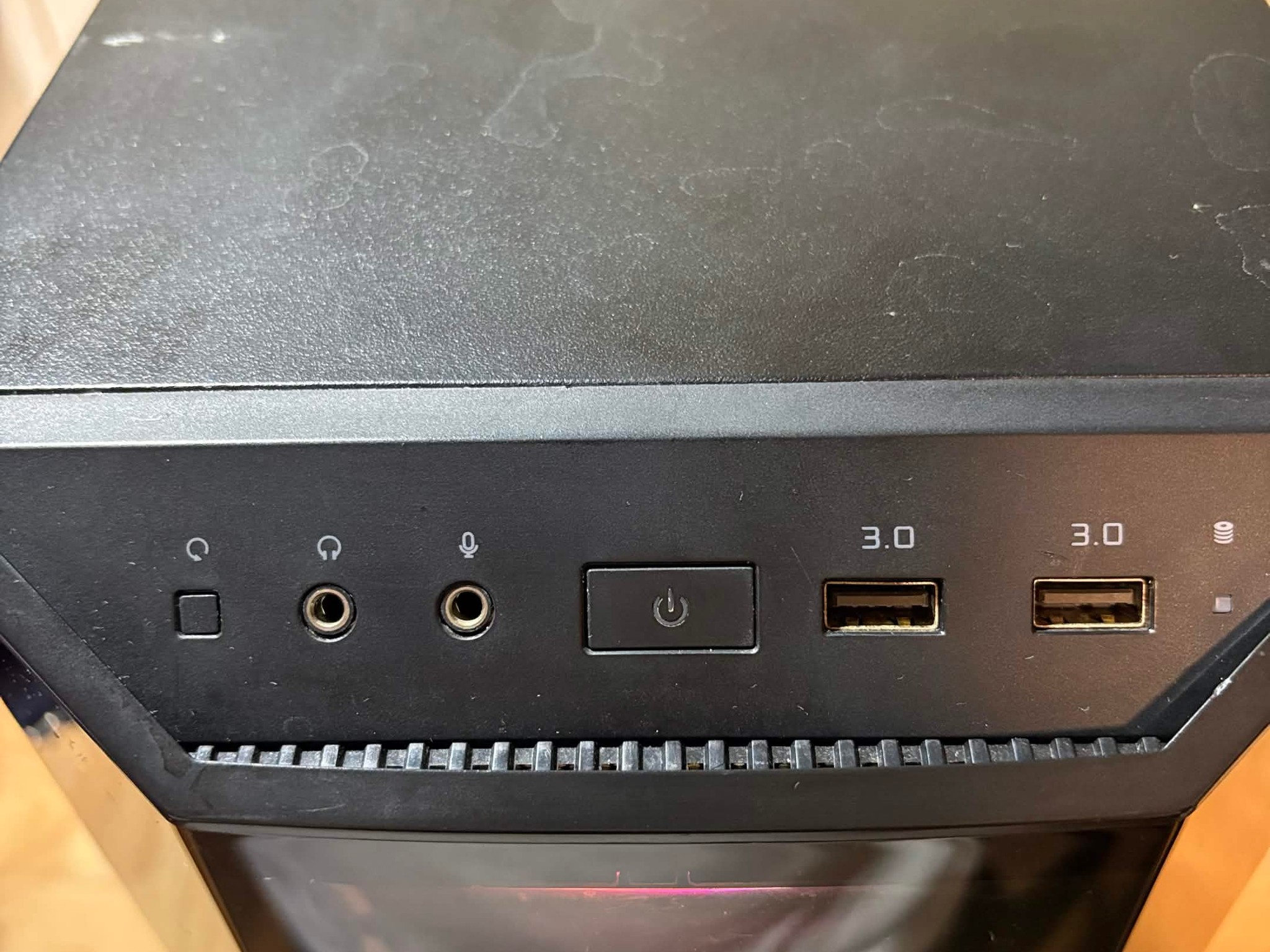 Black Cat Customs Shadowclaw | Ryzen 5 3600 | RX 6600 XT | 16GB RAM | 1.25TB Storage