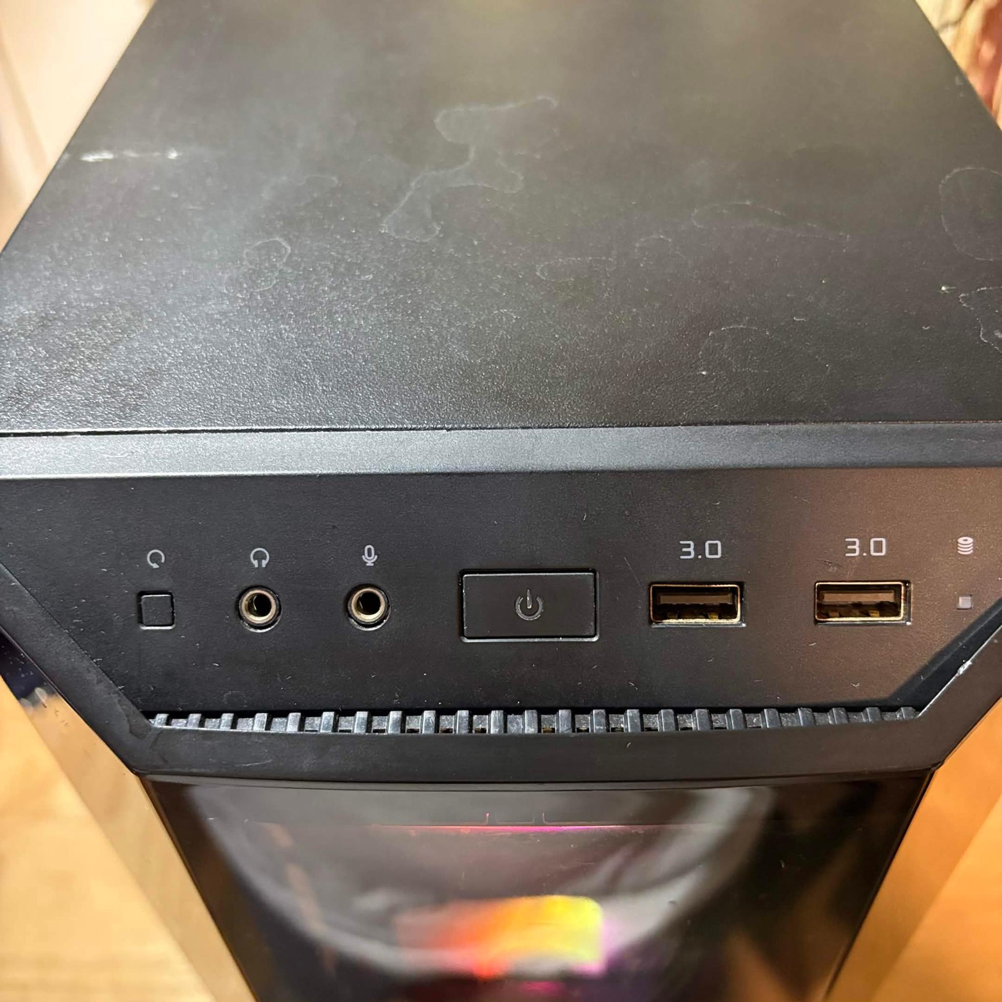 Black Cat Customs Shadowclaw | Ryzen 5 3600 | RX 6600 XT | 16GB RAM | 1.25TB Storage