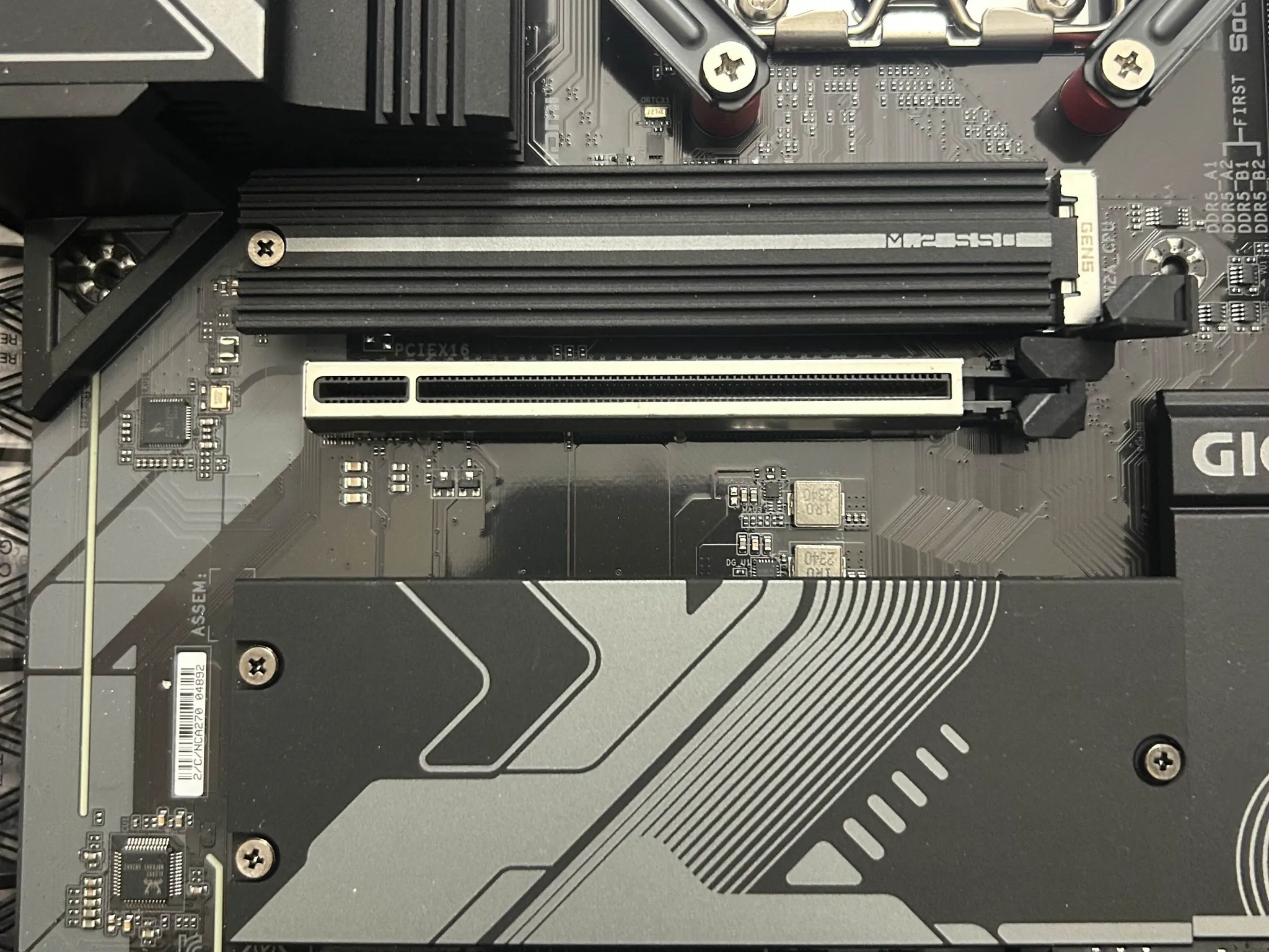 Ryzen 7 7700X | Gigabyte B650 Gaming X AX V2 | 32GB DDR5 6000