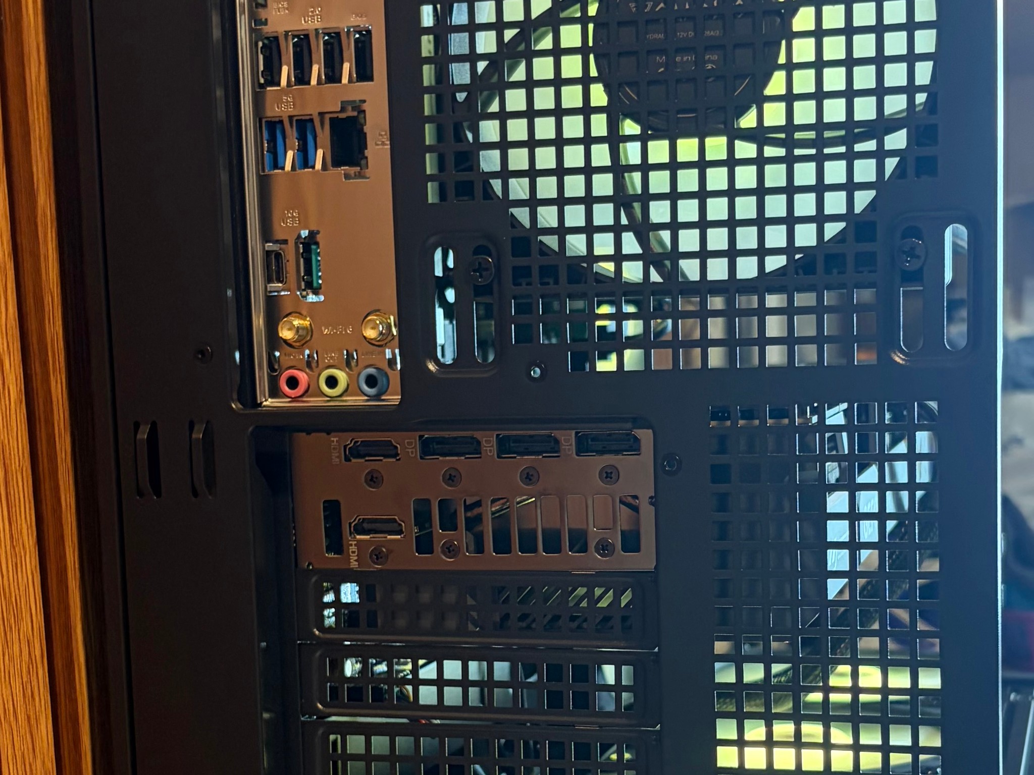 RTX 5070 | RYZEN 7 7800X3D | 16GB DDR5 | 750W PSU | 2TB NVME | 360MM AIO