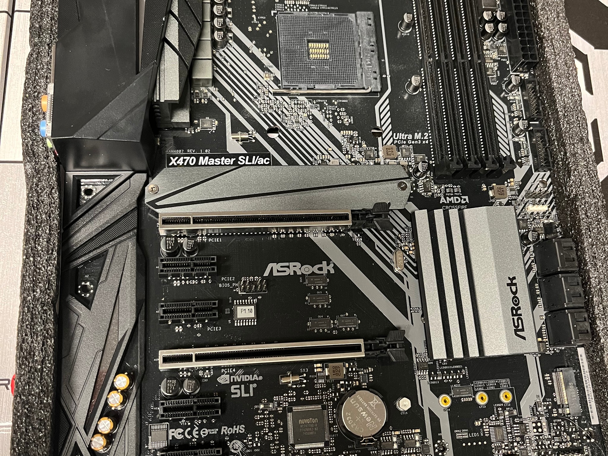 Asrock X470 Master SLI/AC ATX 