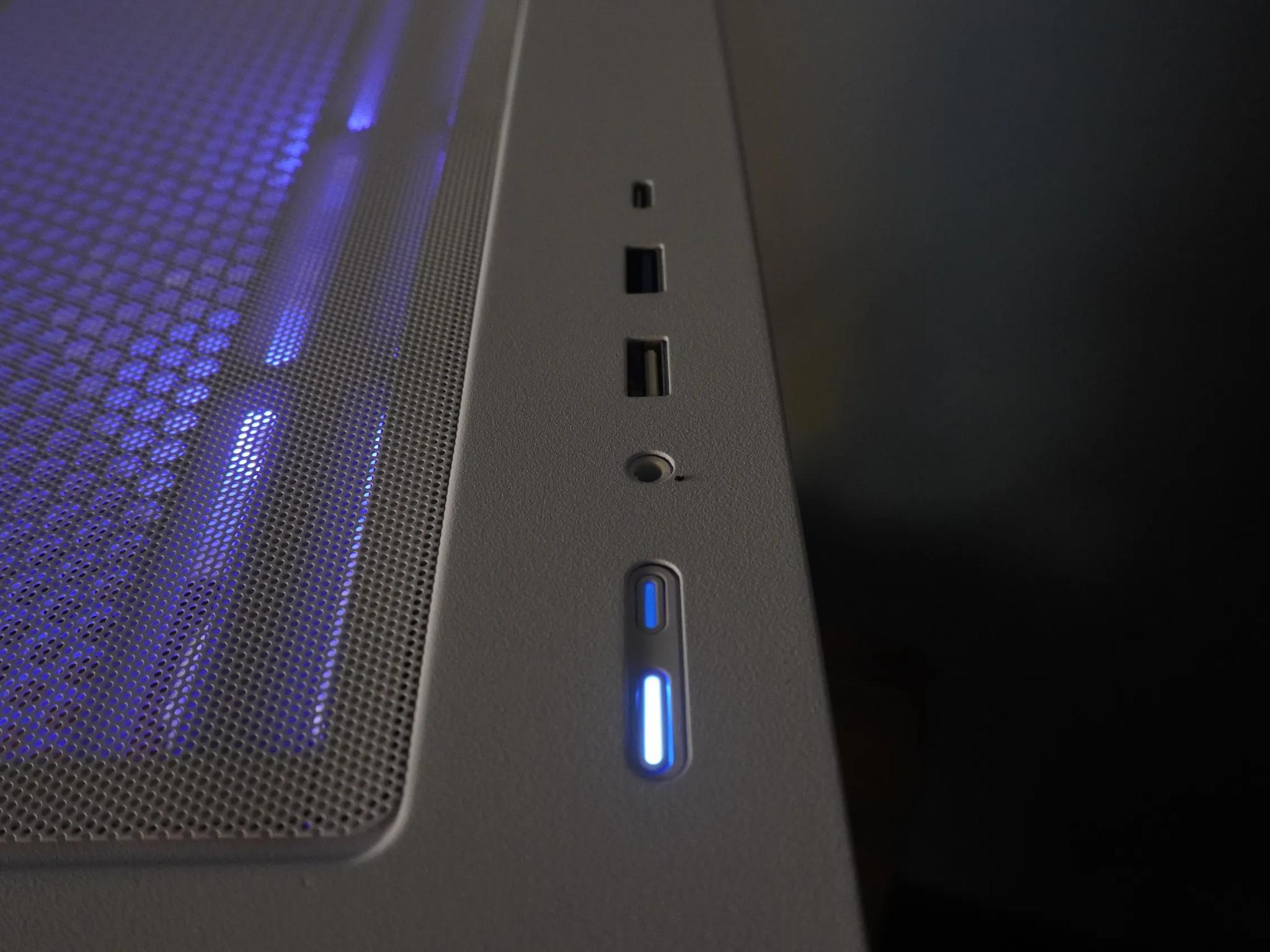 🤍ARCTIC🤍 PRICE TO PERFORMANCE 💪 1440p/1080p MACHINE  🧡RX 9060XT 8GB 🧡 Ryzen 5 5600 | 32GB | WIN