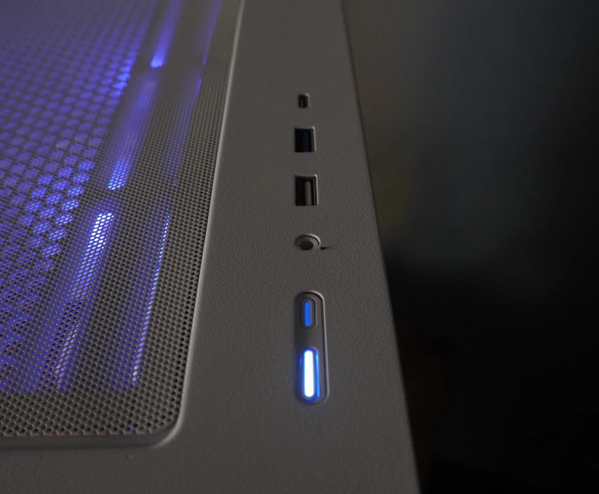 🤍ARCTIC🤍 PRICE TO PERFORMANCE 💪 1440p/1080p MACHINE  🧡RX 9060XT 8GB 🧡 Ryzen 5 5600 | 32GB | WIN