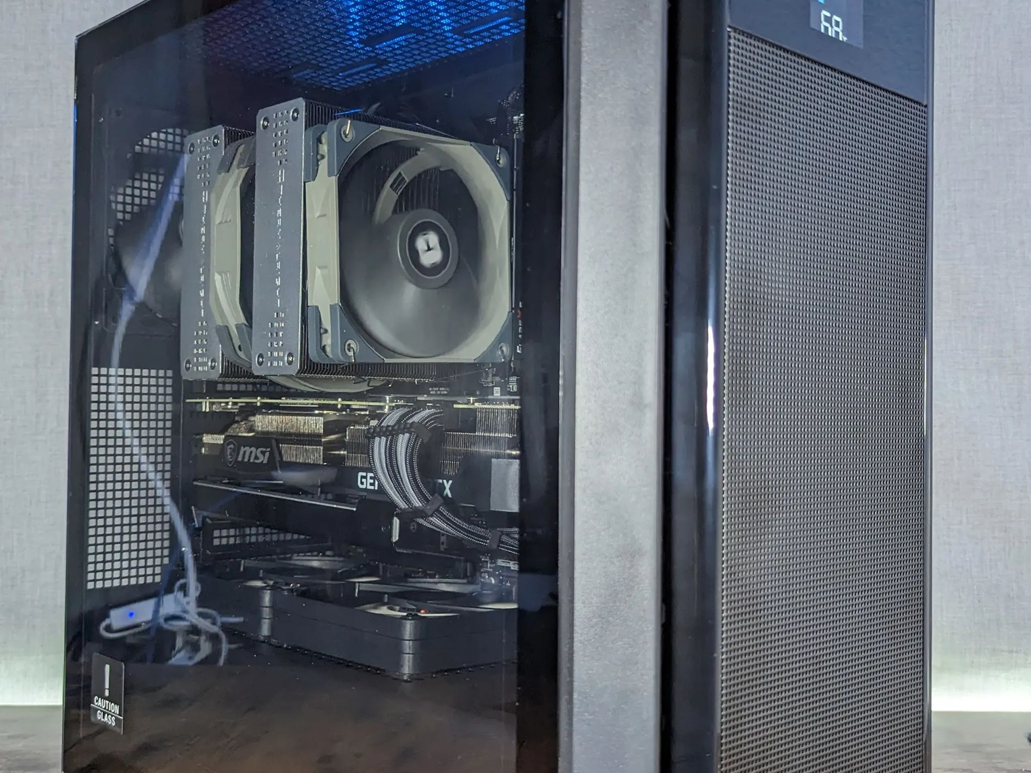 RTX 3080ti // i5 13600K // 32GB 5600Mhz DDR5 // 1TB Gen4 NVMe 