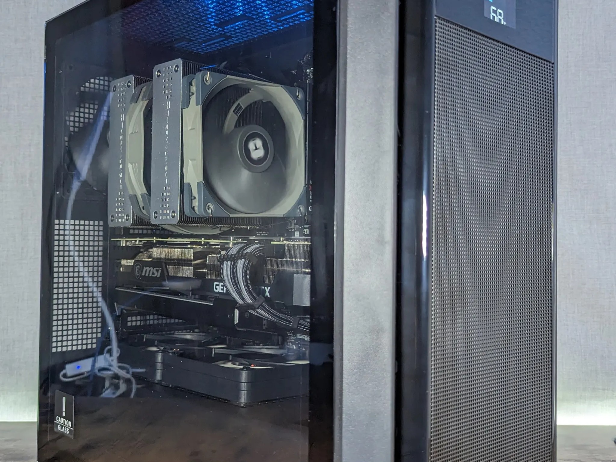 RTX 3080ti // i5 13600K // 32GB 5600Mhz DDR5 // 1TB Gen4 NVMe 