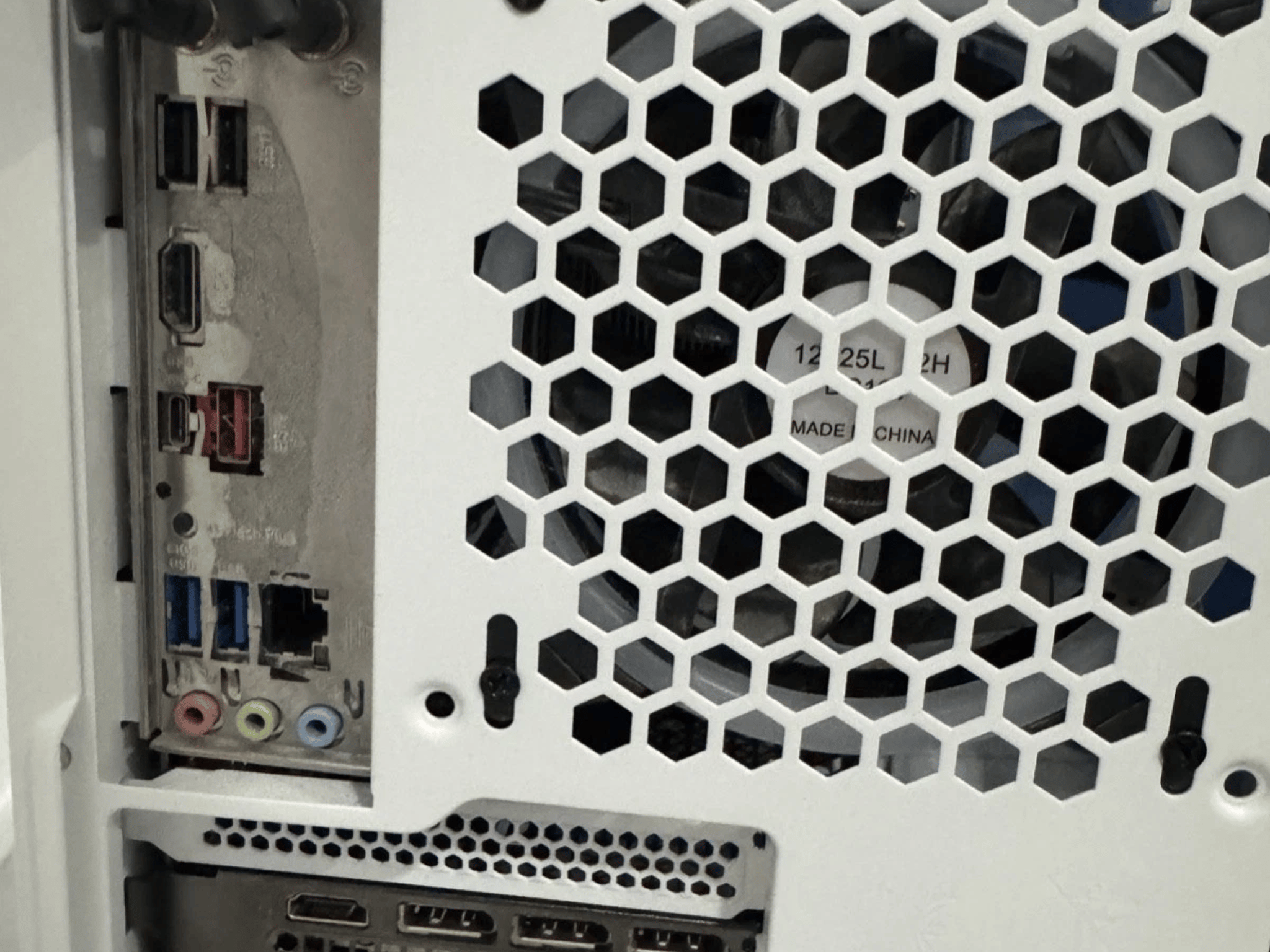 Pre-Built Gaming|PC Nvidia 3060 12GB| Ryzen 5 3600|16GB Ram|1 TB SSD