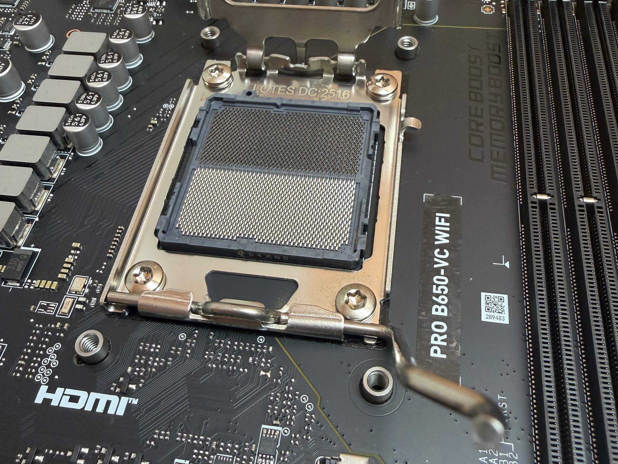 MSI PRO B650-VC WIFI AM5 Motherboard – Damaged Internal USB Header Pins