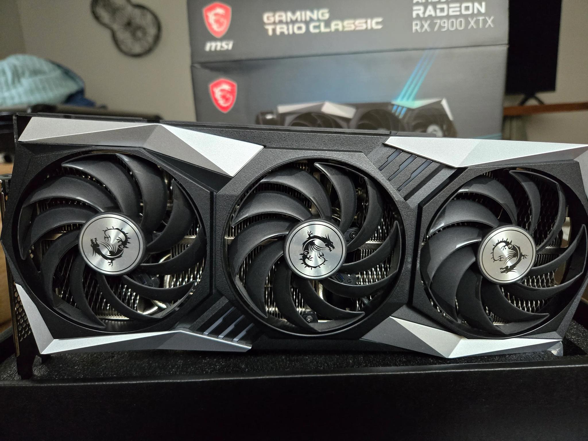 RX7900 XTX GAMING TRIO CLASSIC 24G **FAST SHIPPING**