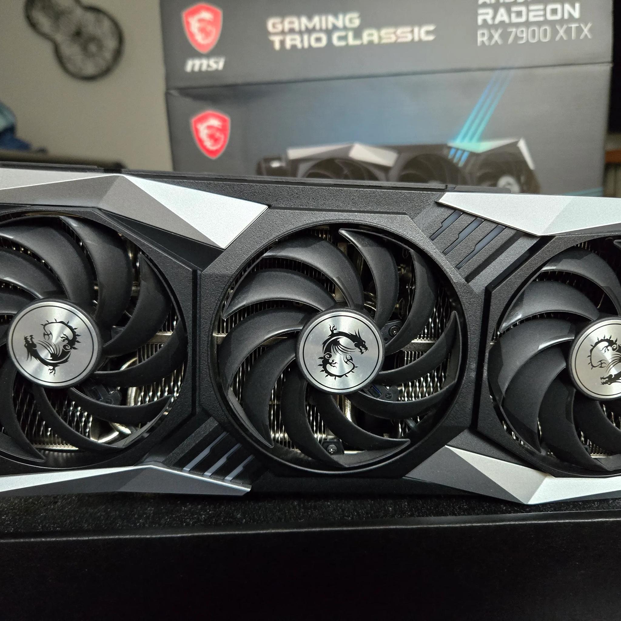RX7900 XTX GAMING TRIO CLASSIC 24G **FAST SHIPPING**