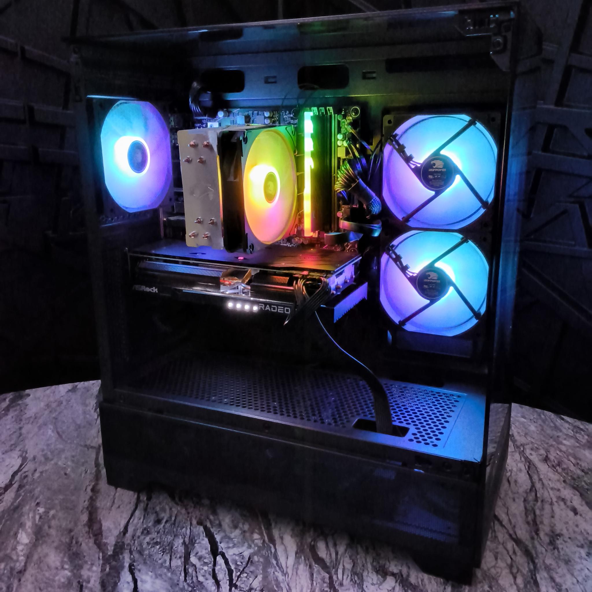 All AMD Gaming PC - Ryzen 7 8700F - RX 7700 XT 12GB - 16GB DDR5