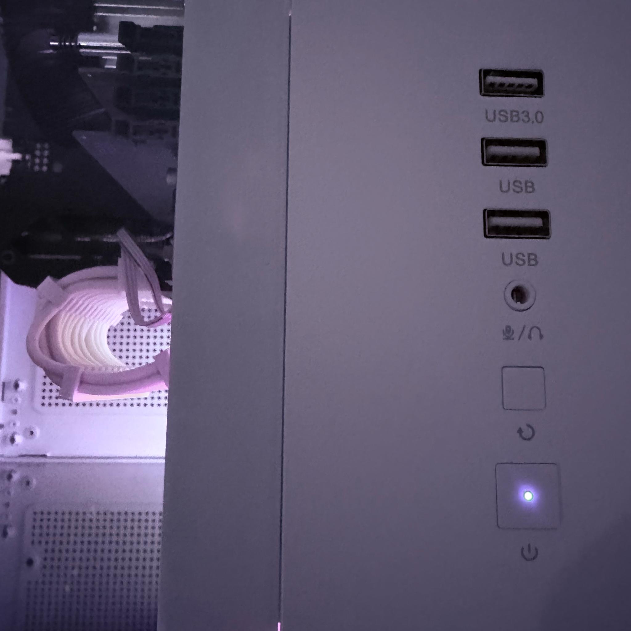 🌈"Lunar Opal"⚪️ | 1080p Gaming | RTX 4060 | i5 12400F | 16B Ram | 1TB SSD | Free Shipping