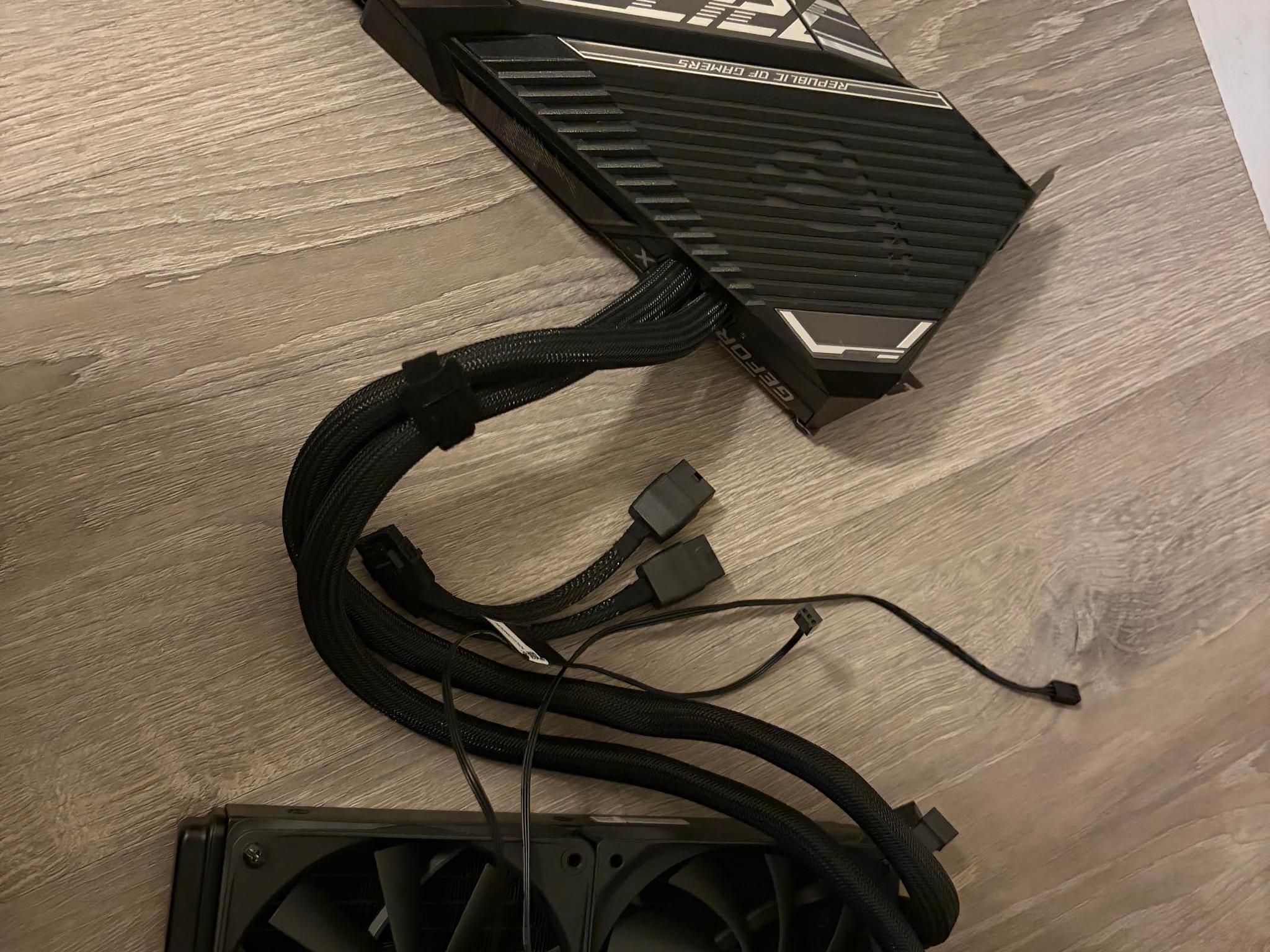 GeForce RTX 3060 8GB Custom Gaming PC - Core i7-11700, 16GB RAM, 512GB SSD