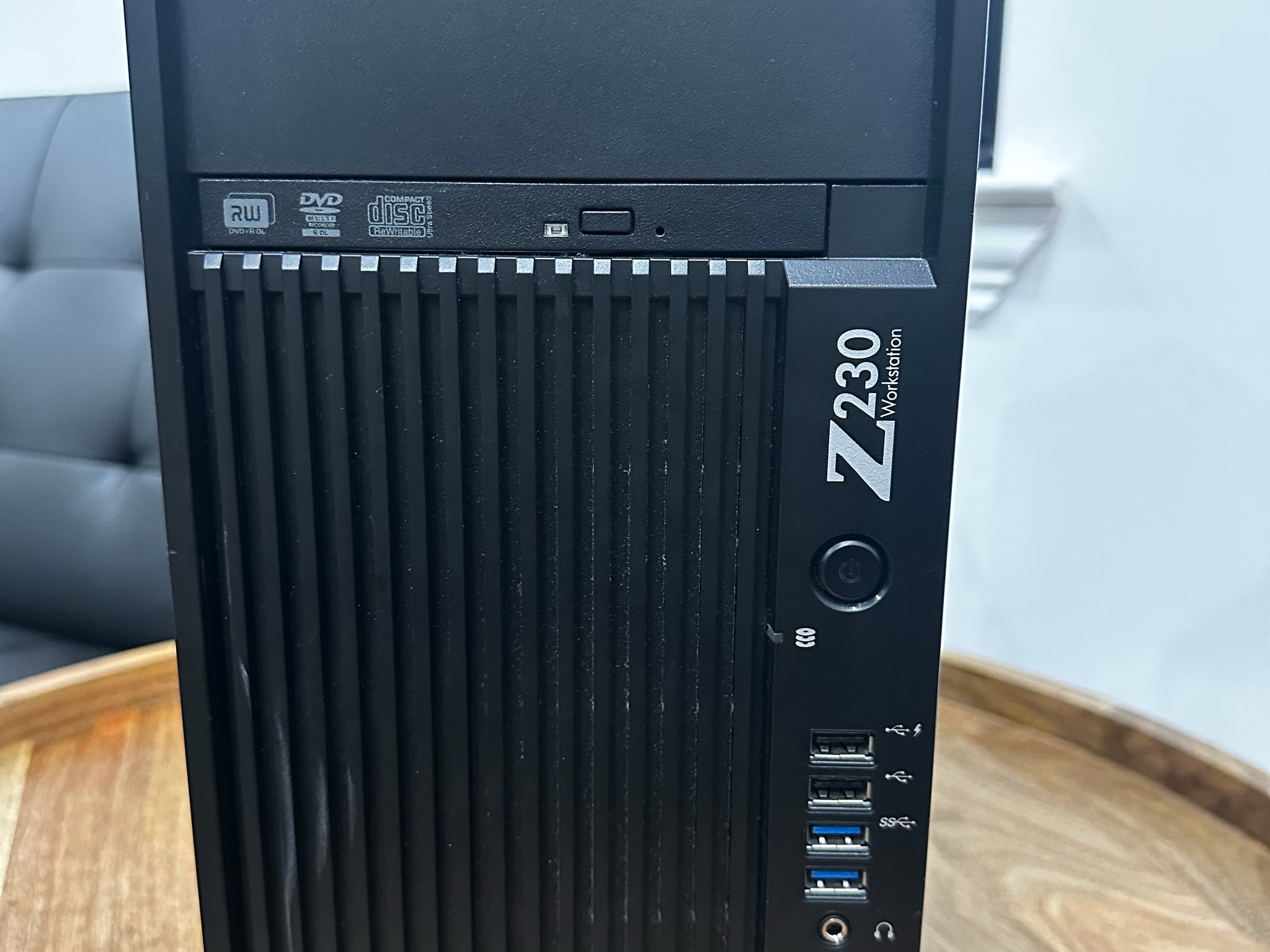 HP Z230 Workstation Office PC | w/ 16gb RAM | GTX 970 (no storage and wifi)