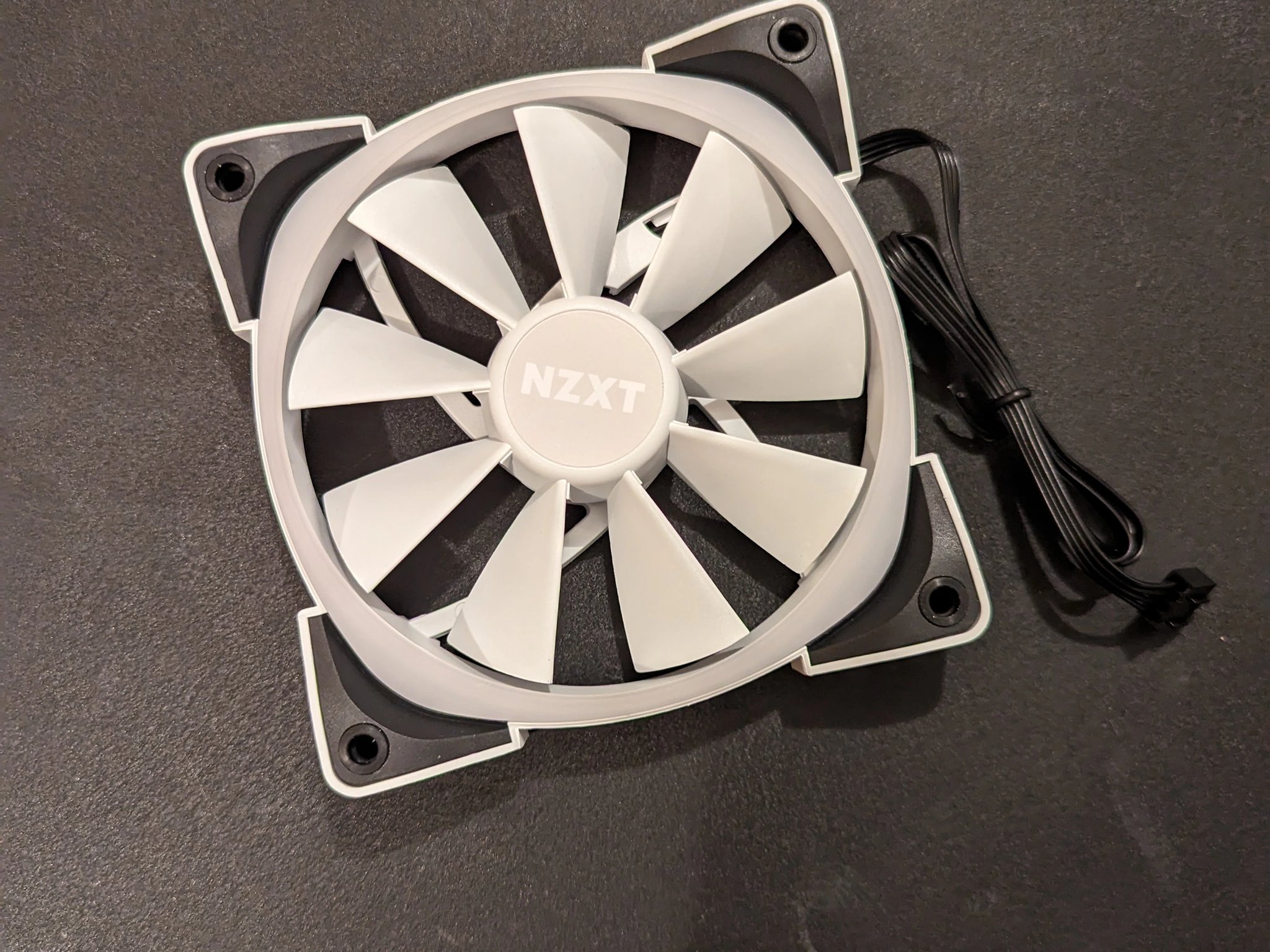 NZXT Aer RGB 2 120mm Fan (White)