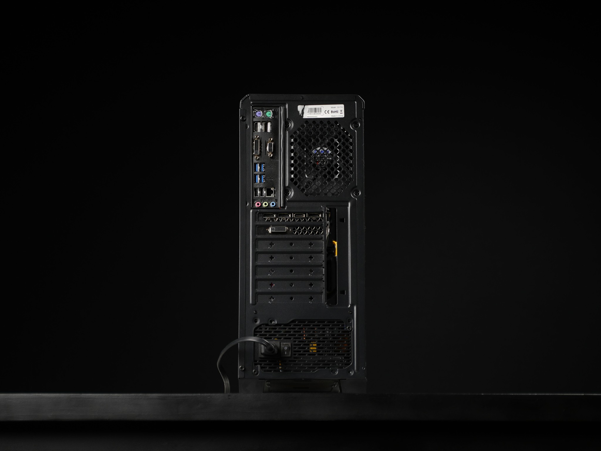 IF-05 / GTX 980 Ti Intel Core i5 6600K 8GB 1.2TB Windows 11 Gaming