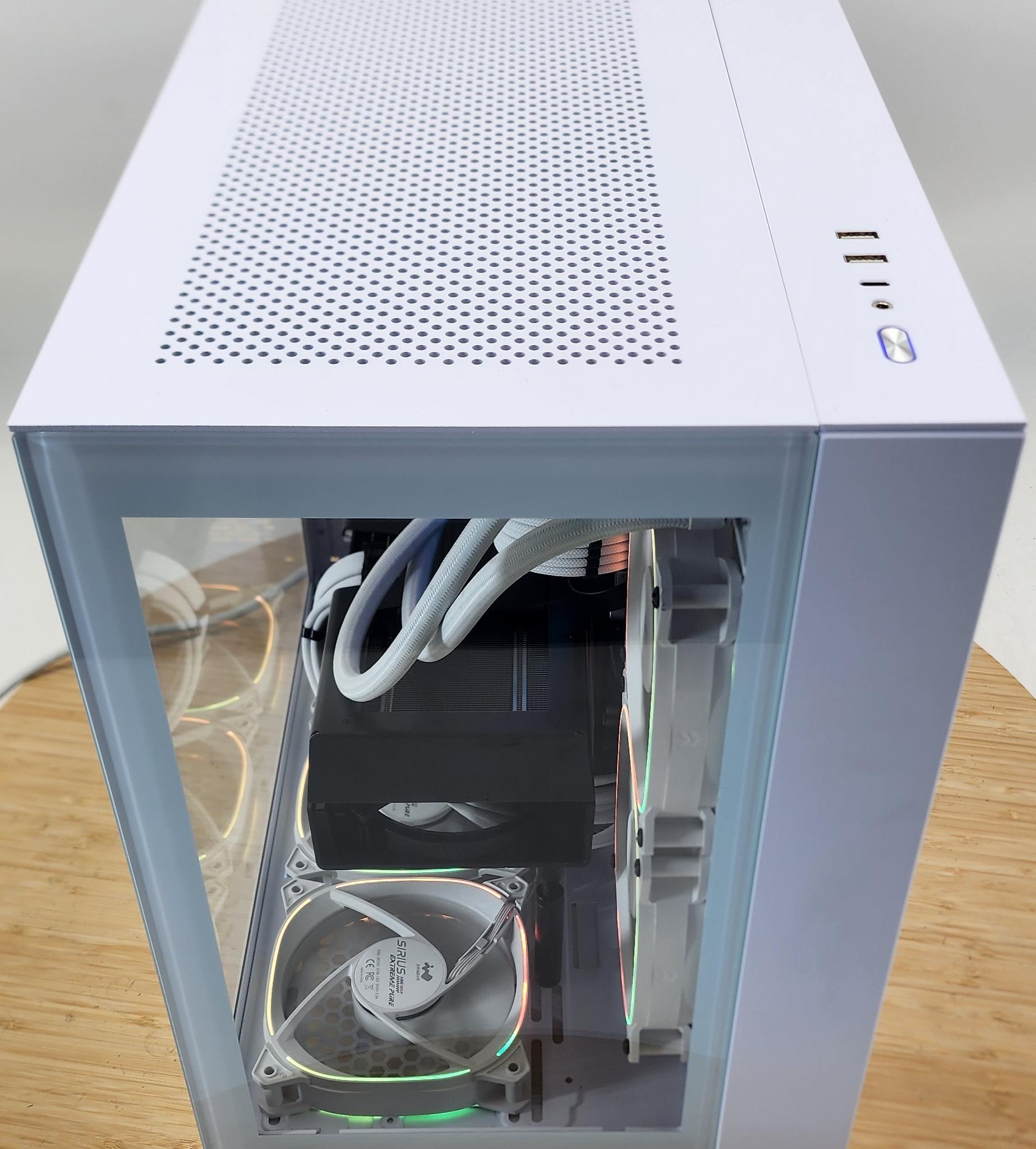 Gaming PC Ultra 7 265K 32GB RAM 1TB SSD RX 9070 XT 16GB Windows 11 PC