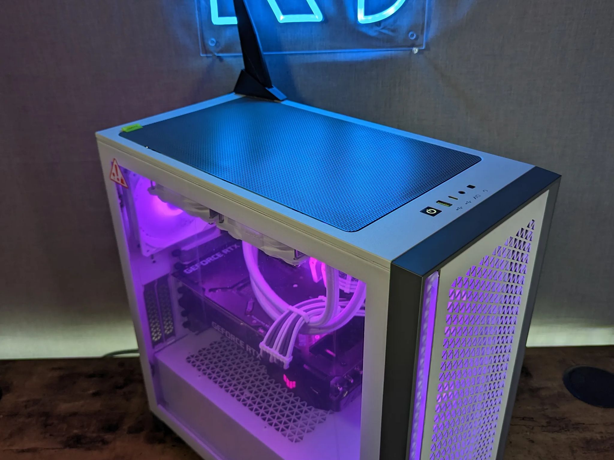 RTX 3080 // i9 12900KF // 32GB 5600Mhz DDR5 // 1TB Gen4 NVMe // WiFi