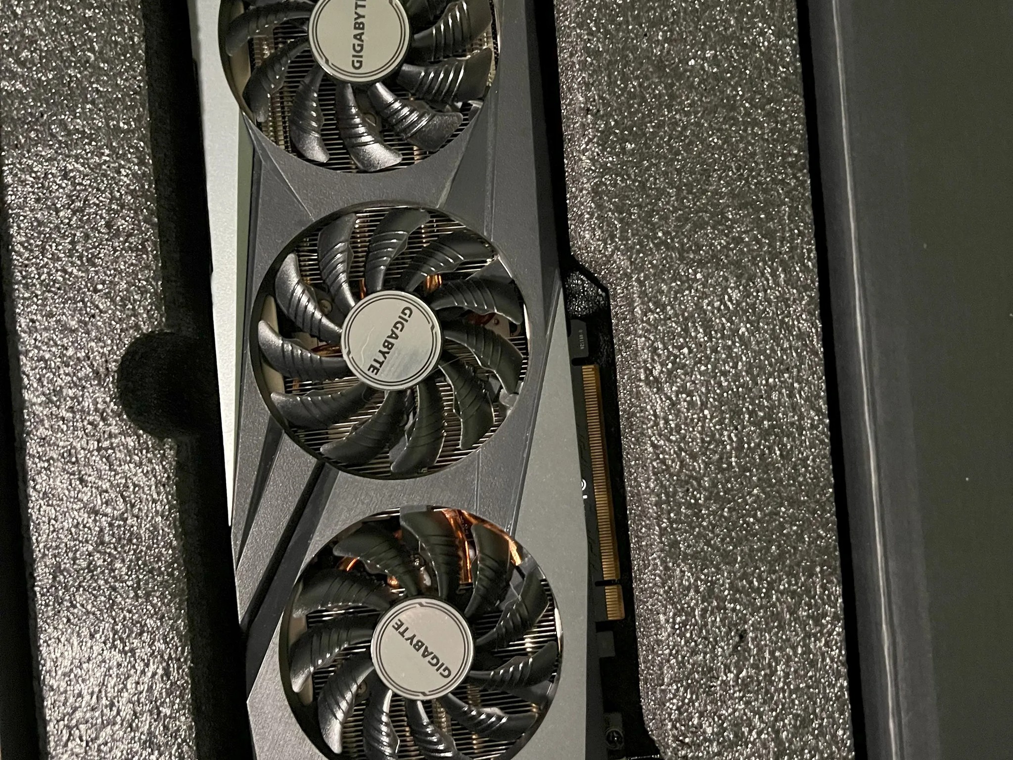 Gigabyte 6750xt oc 12gb