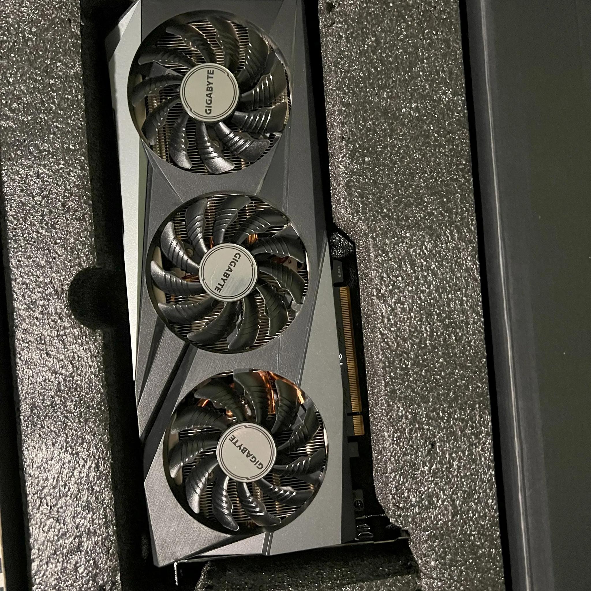 Gigabyte 6750xt oc 12gb