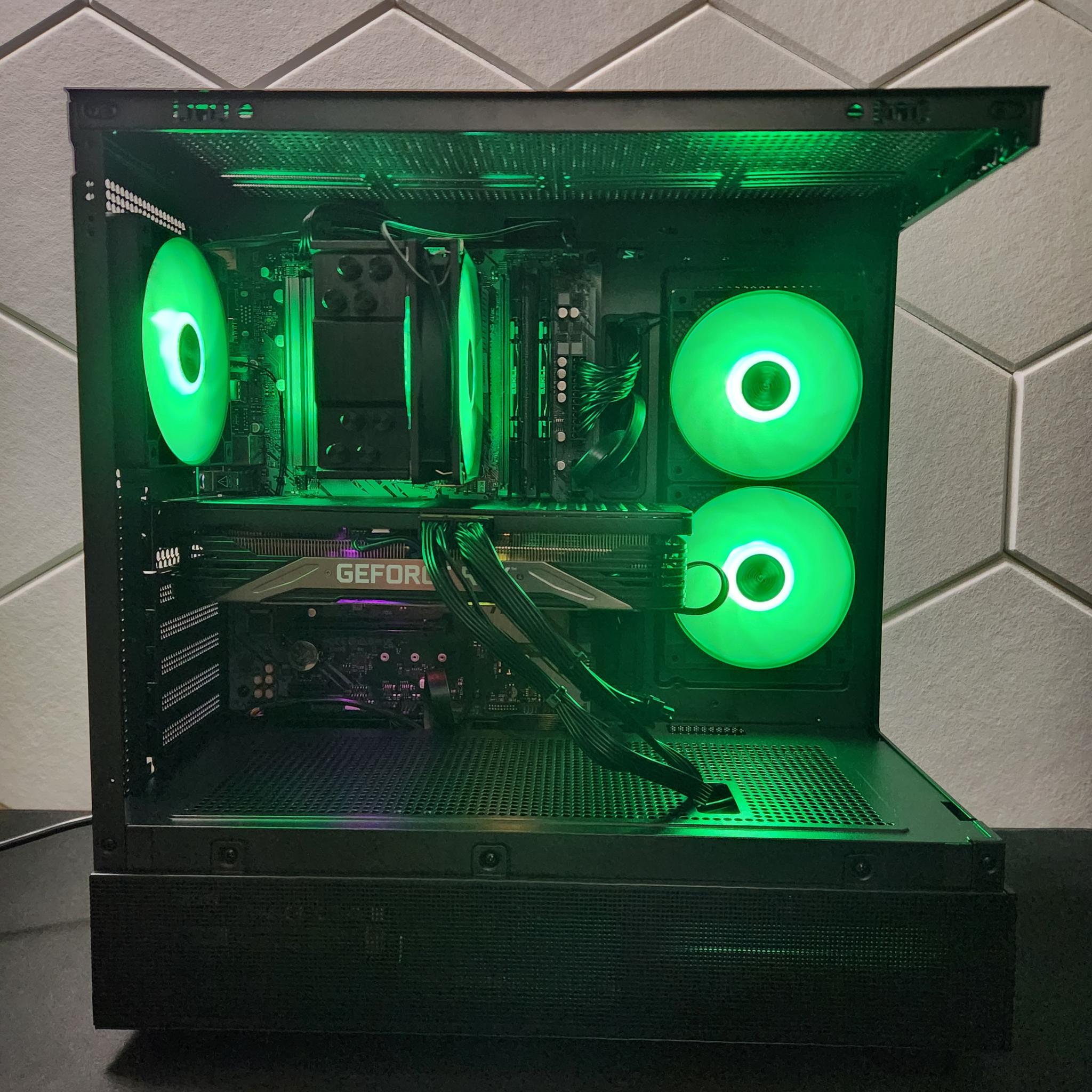 RTX 3070 | Ryzen 7 3700X | 16GB DDR4 | 256GB SSD + 1TB HDD | WIFI+BT | Windows 11