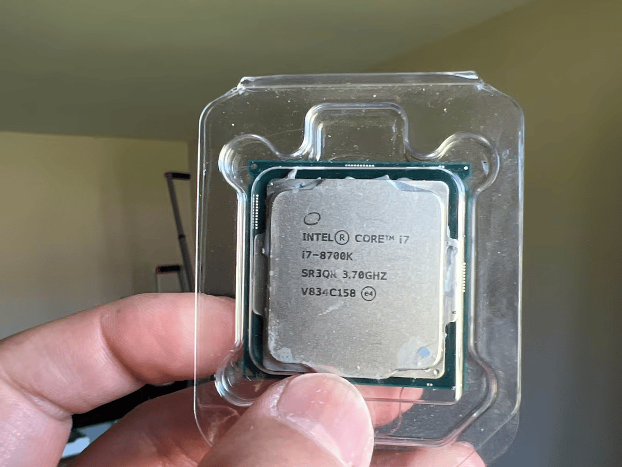 Intel i7-8700k