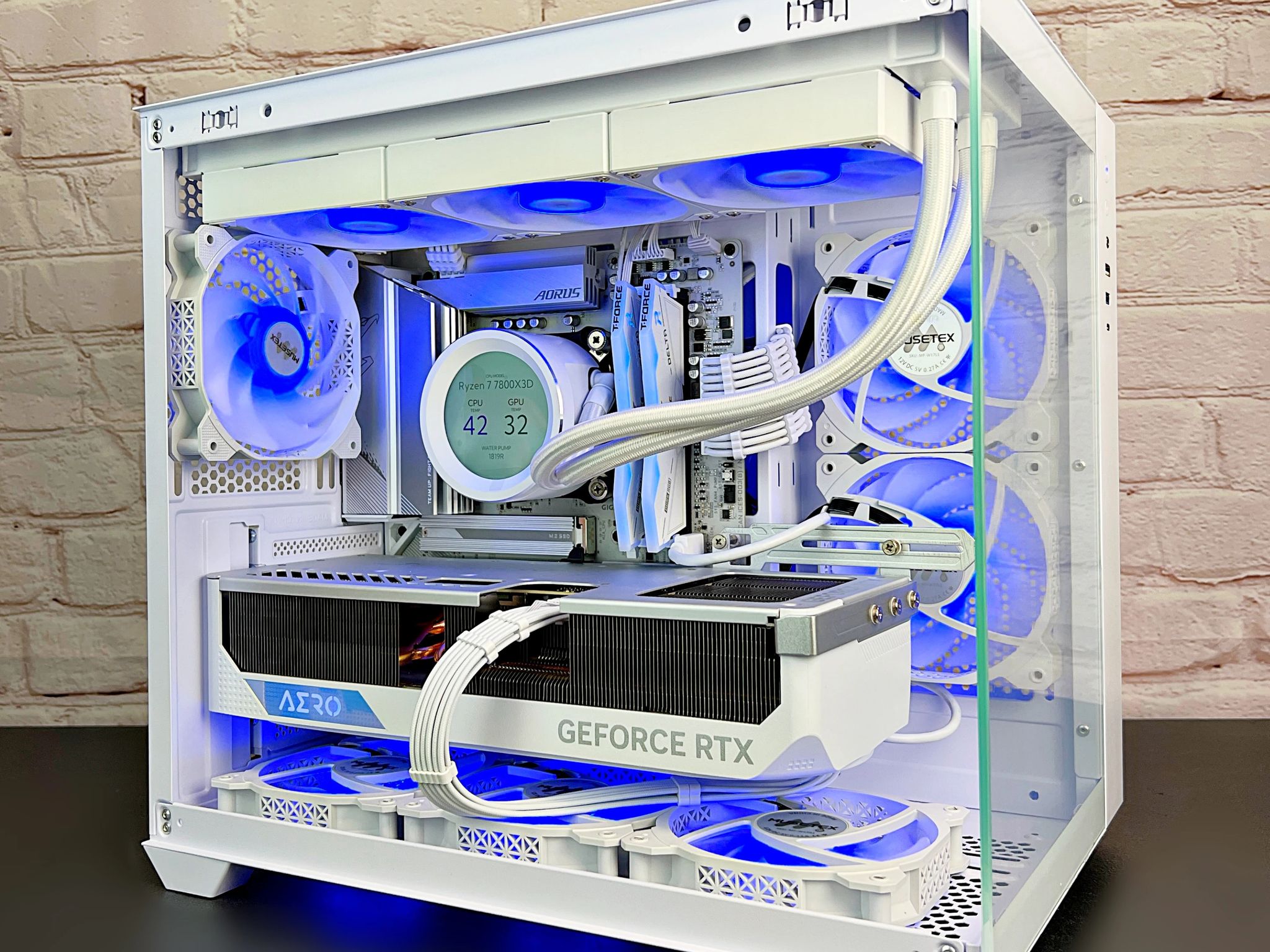 Ryzen 7 7800X3D RTX 4080 Super AERO 32GB DDR5 RAM 4TB SSD M.2 WIN 11 PRO Gaming PC 🤯