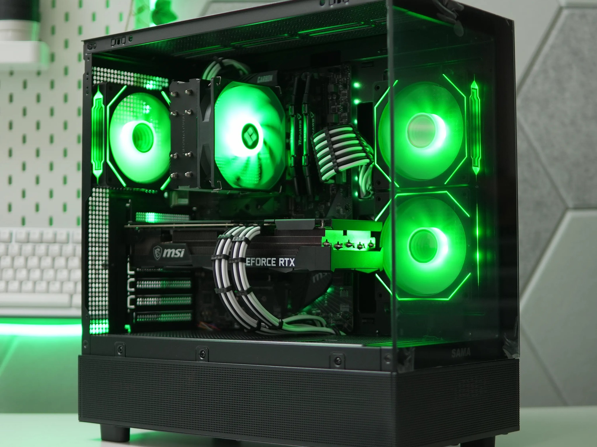 Epic Gaming PC | RTX 3070ti + RYZEN 5 5600x + 32gb RAM