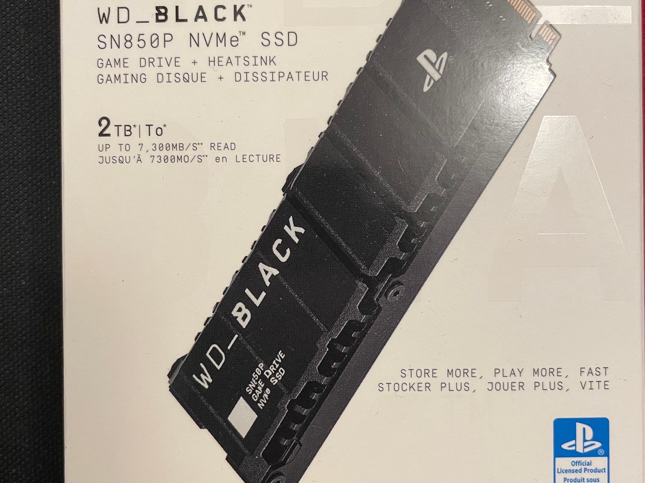 Playstation WD_BLACK SN850P NVMe SSD 2TB with heatsink