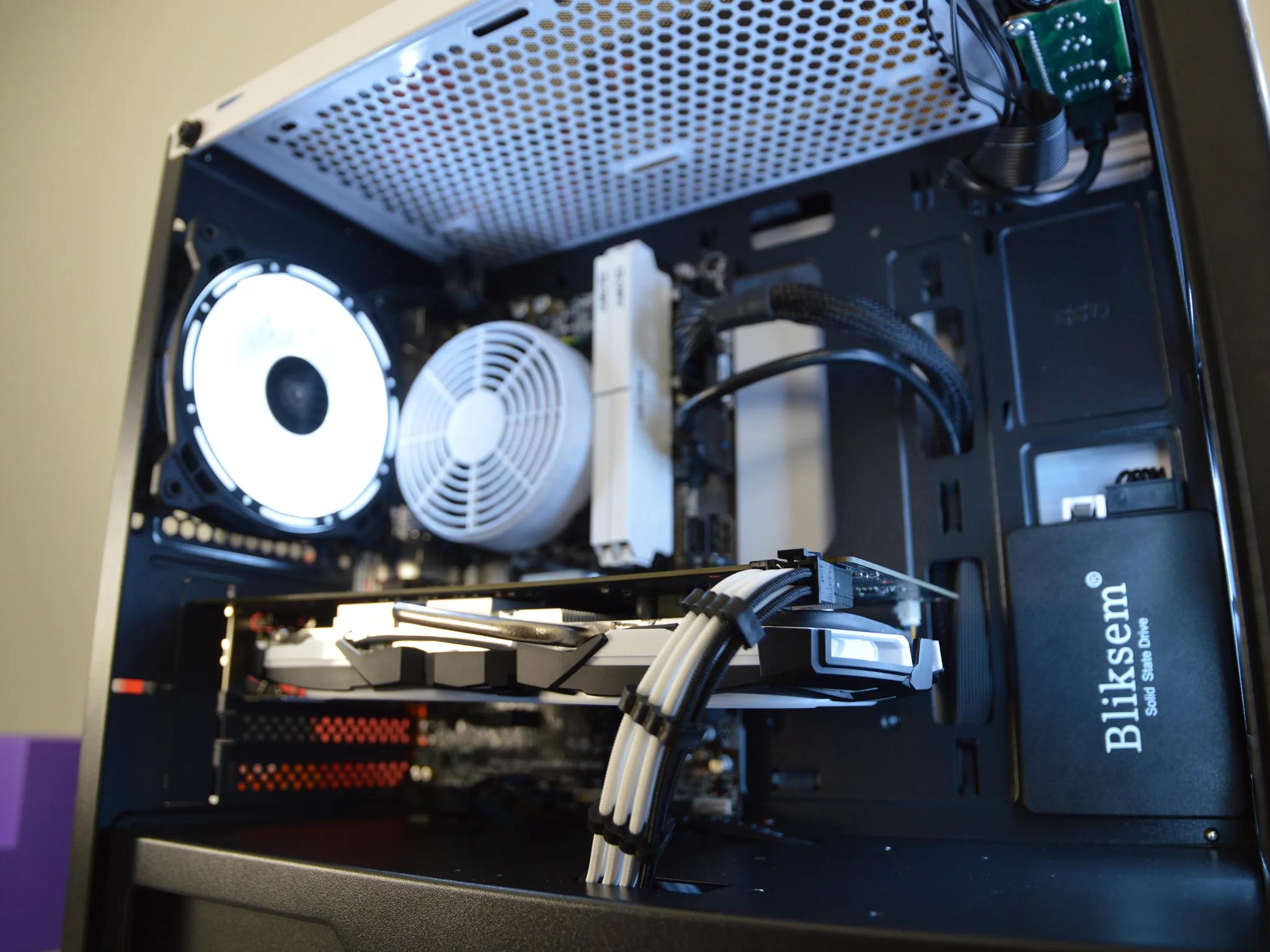 ⚫️🧊| GTX 1060 3GB | INTEL i5-6400 | 16GB DDR4 RAM | 512GB SATA SSD | Black Ice |